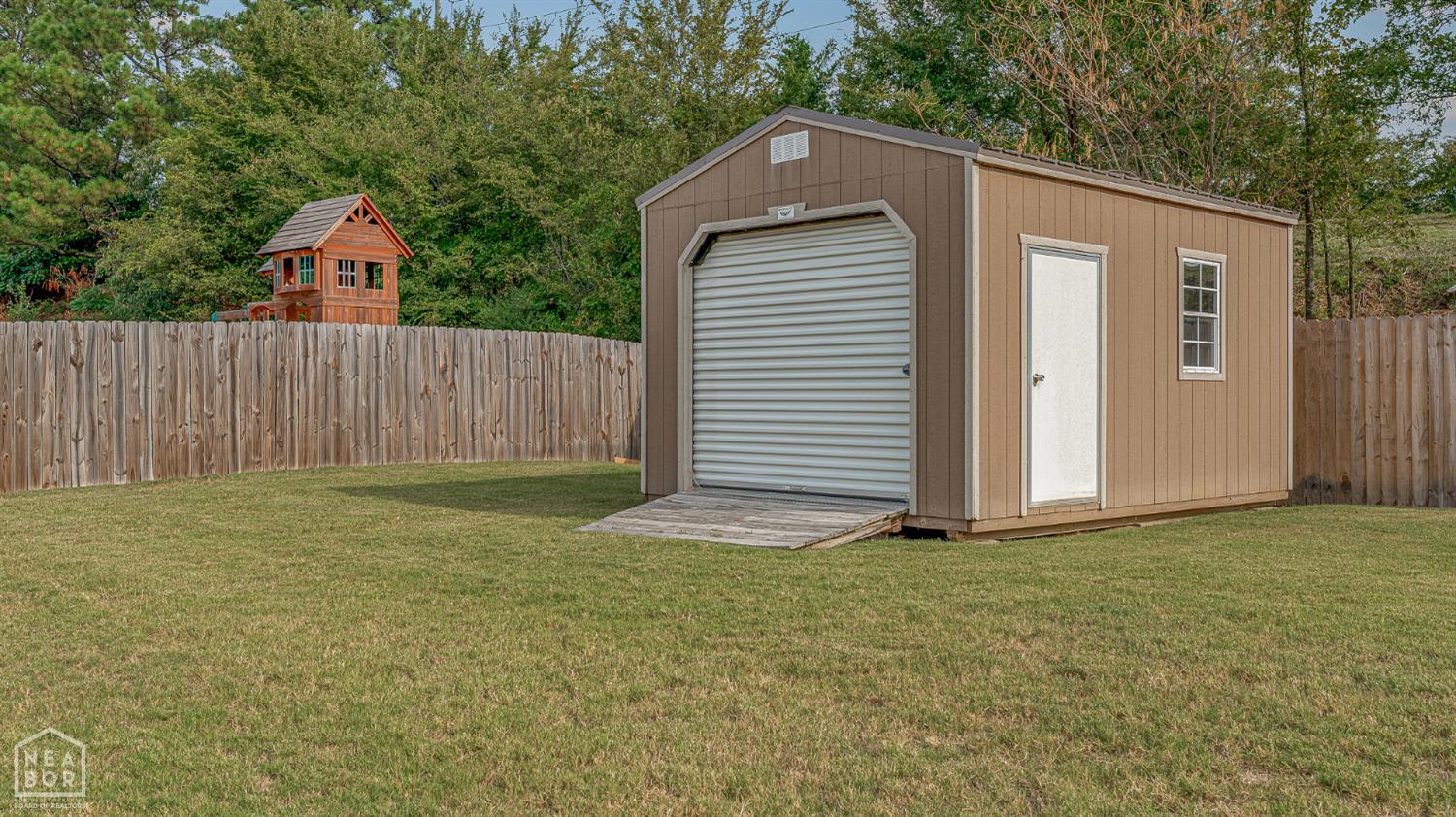 Jonesboro, Arkansas, 72404, United States, ,4 BathroomsBathrooms,Residential,For Sale,1981913