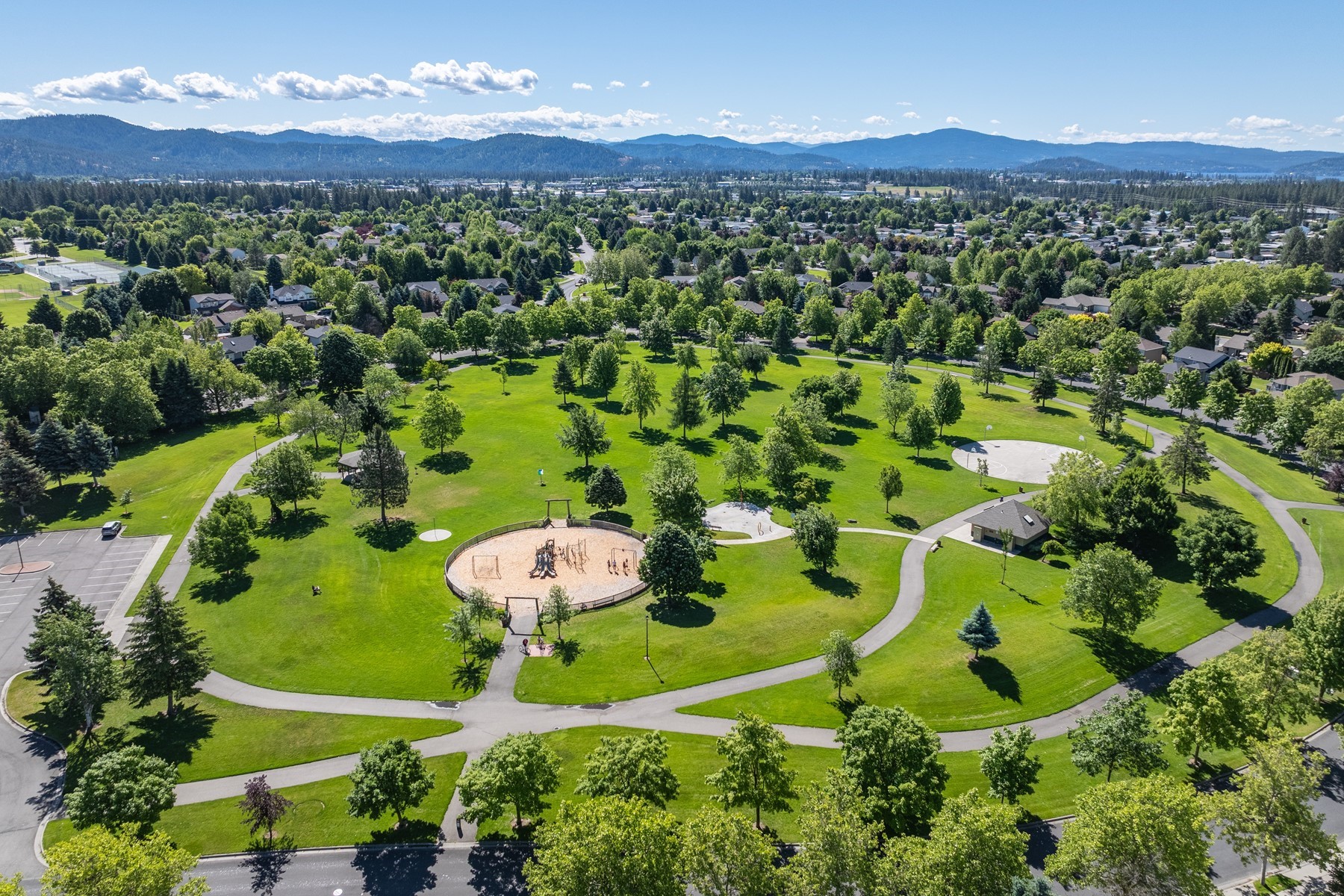  CdA Place Beauty across from the park - 物件實景