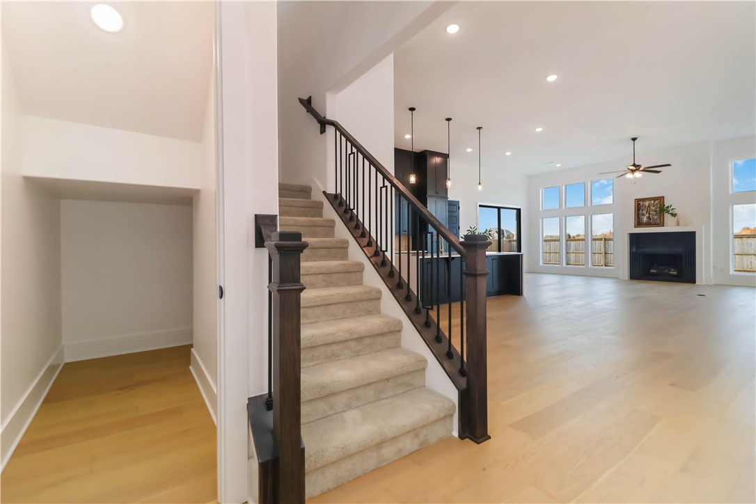 Bentonville, Arkansas, 72713, United States, 4 Bedrooms Bedrooms, ,3 BathroomsBathrooms,Residential,For Sale,1989586