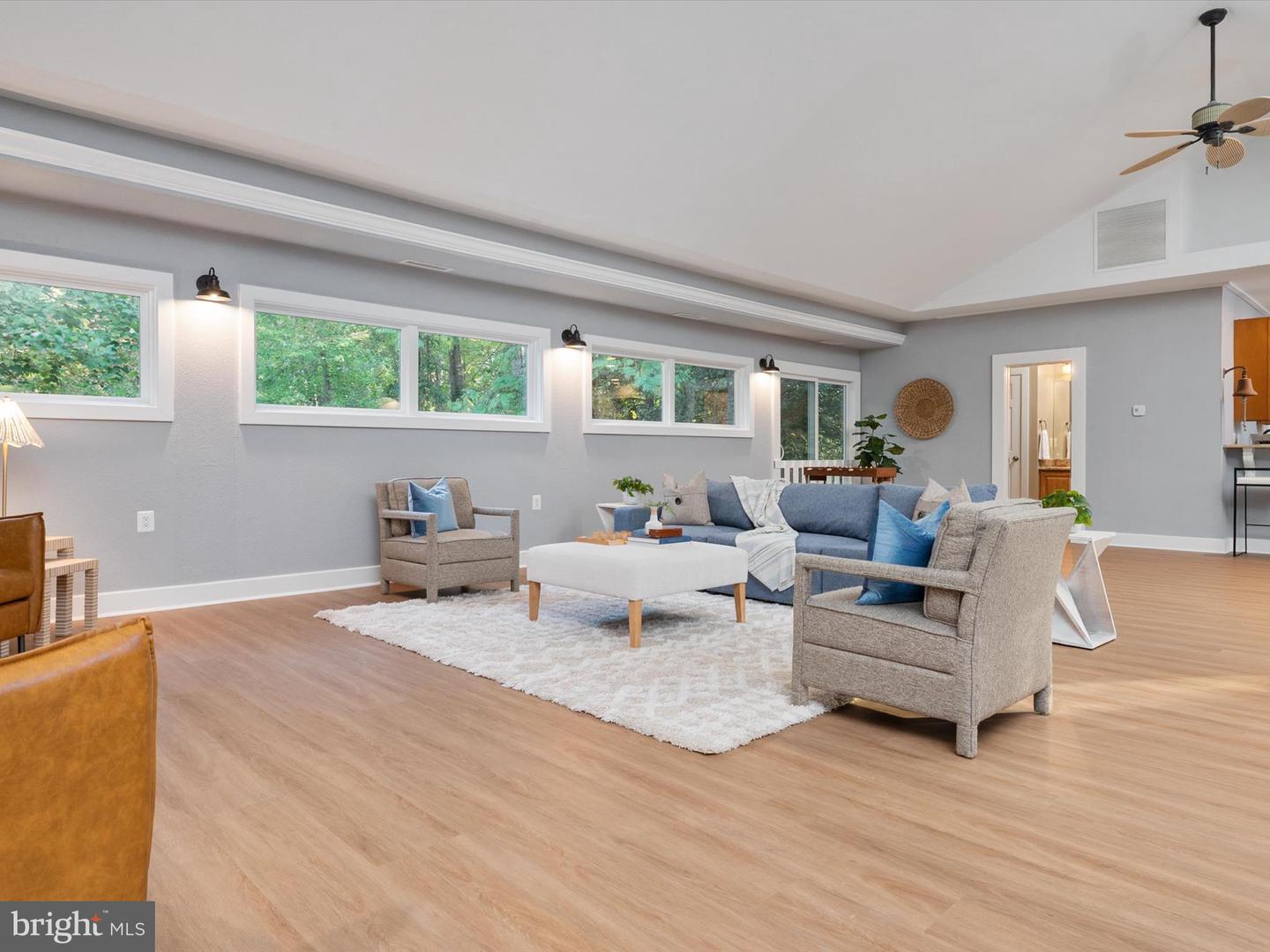 Pasadena, Maryland, 21122, United States, 6 Bedrooms Bedrooms, ,6 BathroomsBathrooms,Residential,For Sale,1994815