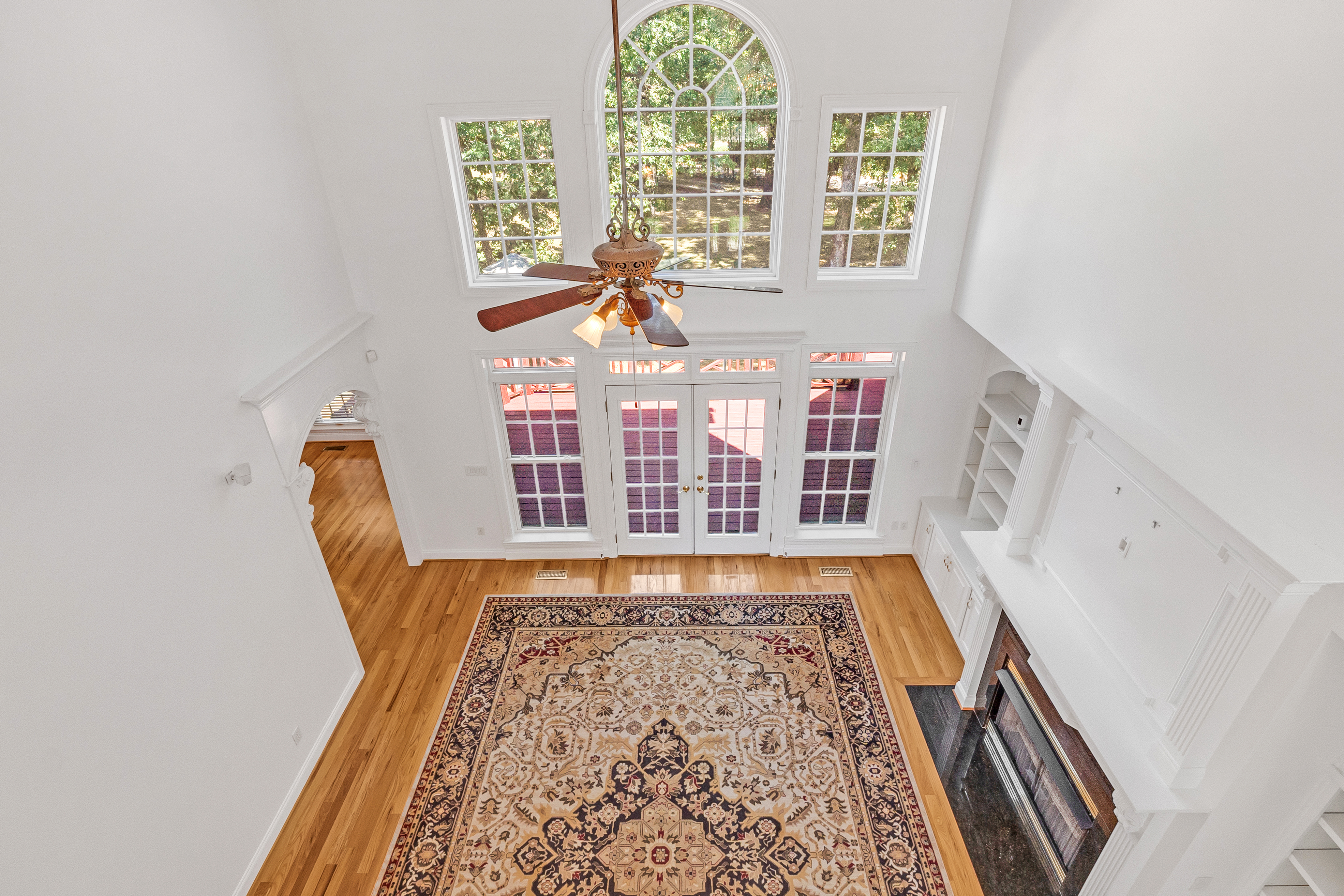 Tullahoma, Tennessee, 37388, United States, 6 Bedrooms Bedrooms, ,5 BathroomsBathrooms,Residential,For Sale,1851275
