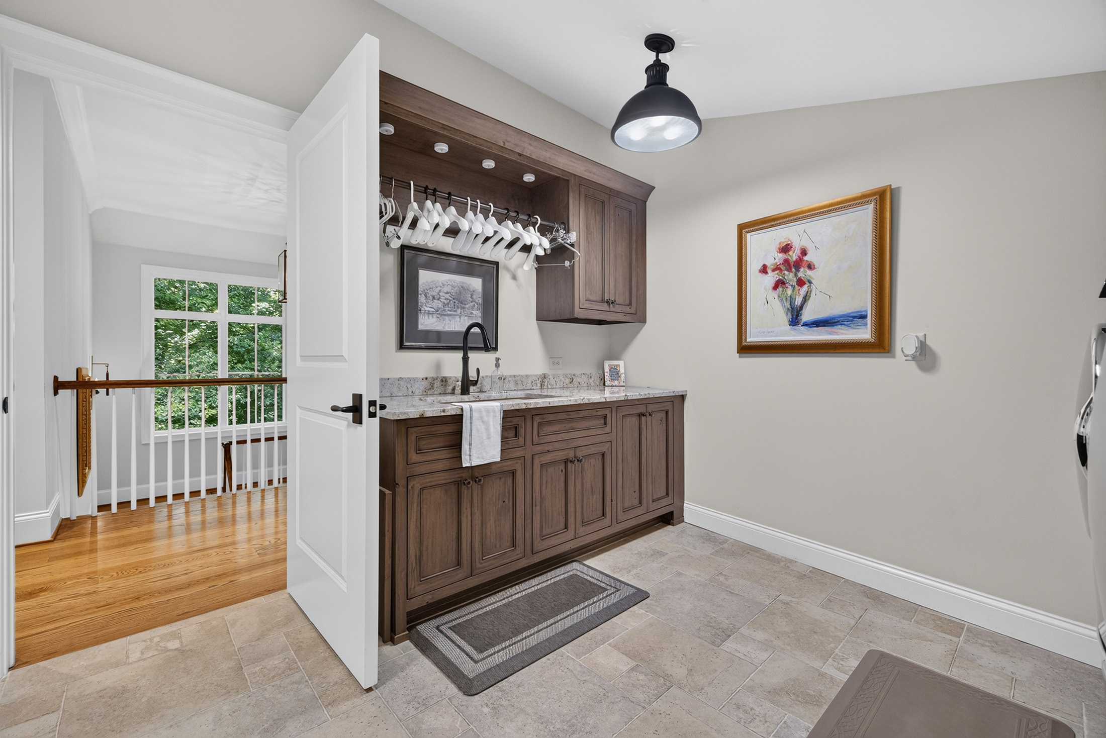  Exceptional Custom Residence Nestled on Private Wooded Lot in Chastain Park - 物件實景