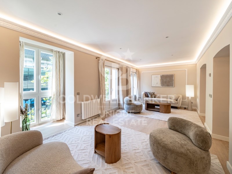 Madrid, Comunidad de Madrid, ES, 3 Bedrooms Bedrooms, ,2 BathroomsBathrooms,Residential,For Sale,1987626