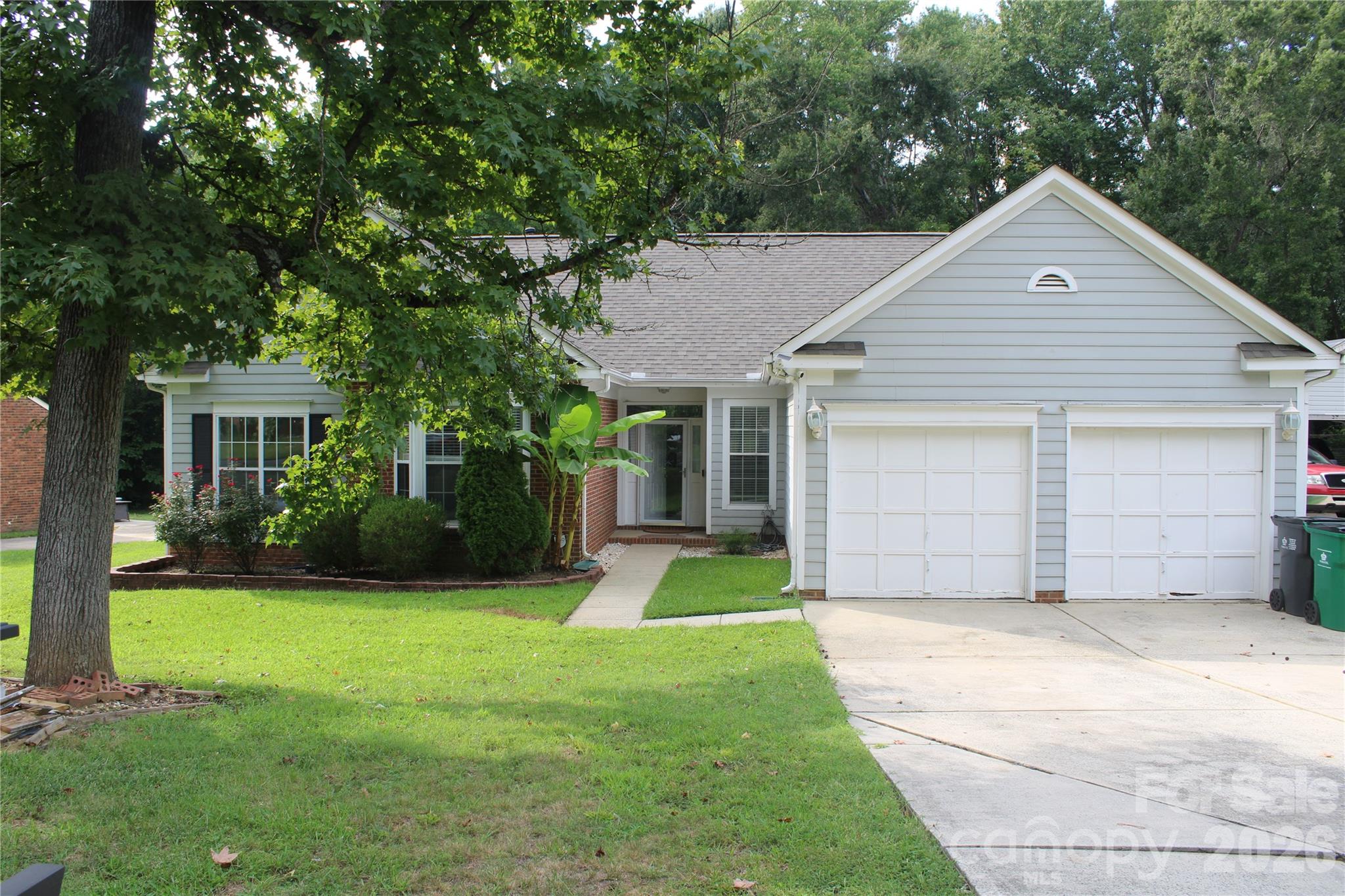 Blythwood Ln, Charlotte, NC 28227