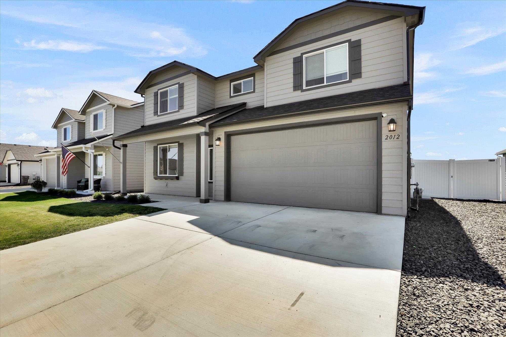 Deer Park, Washington, 99006, United States, 4 Bedrooms Bedrooms, ,3 BathroomsBathrooms,Residential,For Sale,1919491
