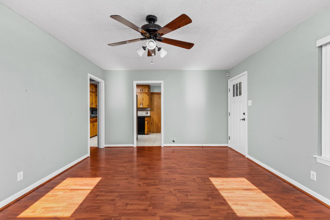 Austin, Texas, 78757, United States, 3 Bedrooms Bedrooms, ,2 BathroomsBathrooms,Residential,For Sale,1956821