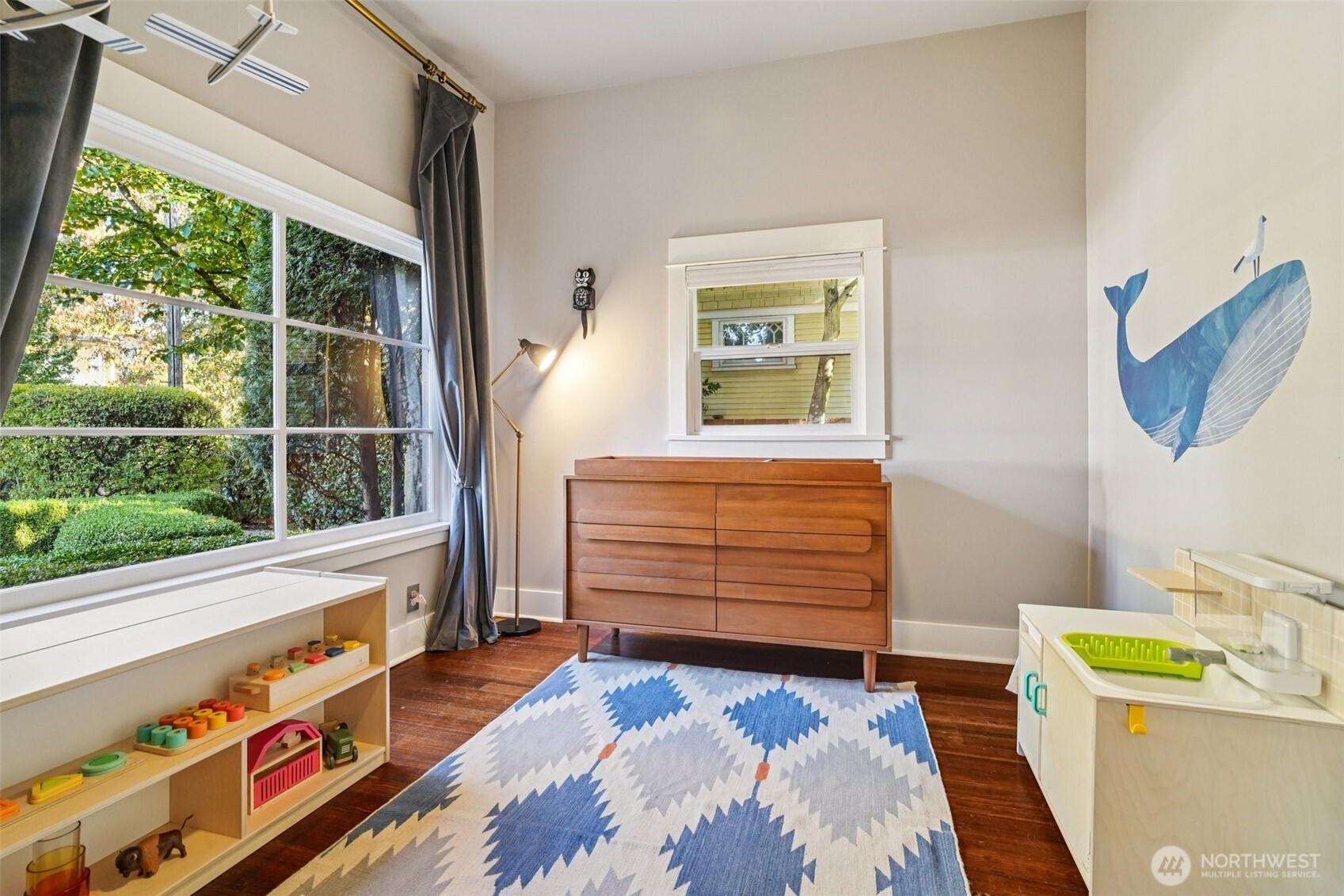 Seattle, Washington, 98108, United States, 3 Bedrooms Bedrooms, ,1 BathroomBathrooms,Residential,For Sale,1979331