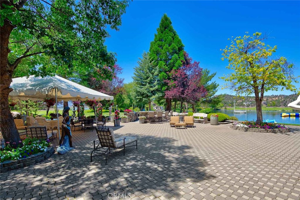 15733 Juniper Peak Road, Weed, California, 96094, United States, 5 Bedrooms Bedrooms, ,7 BathroomsBathrooms,Residential,For Sale,15733 Juniper Peak Road,1644367