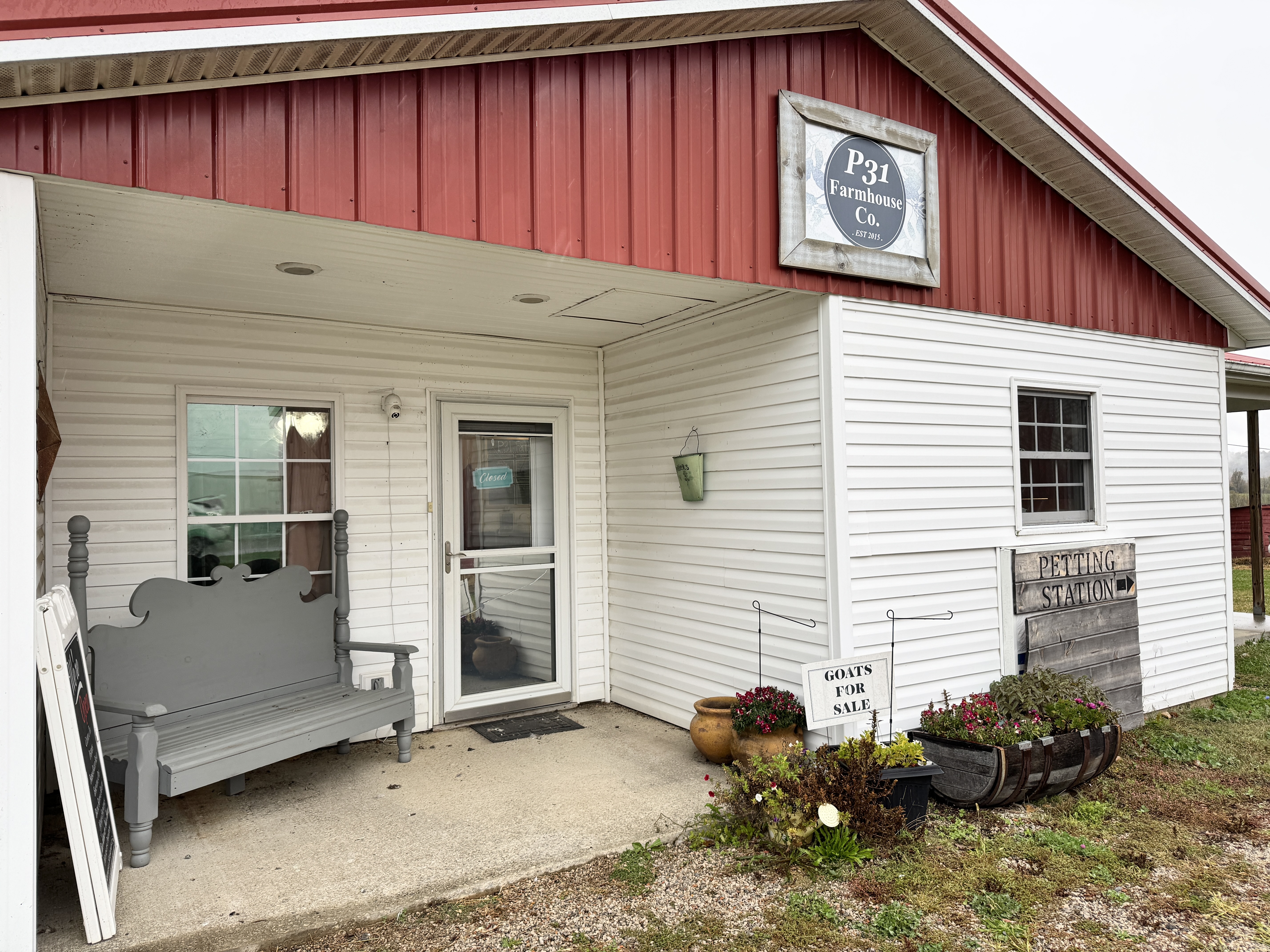 Hillsboro, Kentucky, 41049, United States, 3 Bedrooms Bedrooms, ,3 BathroomsBathrooms,Residential,For Sale,1984101