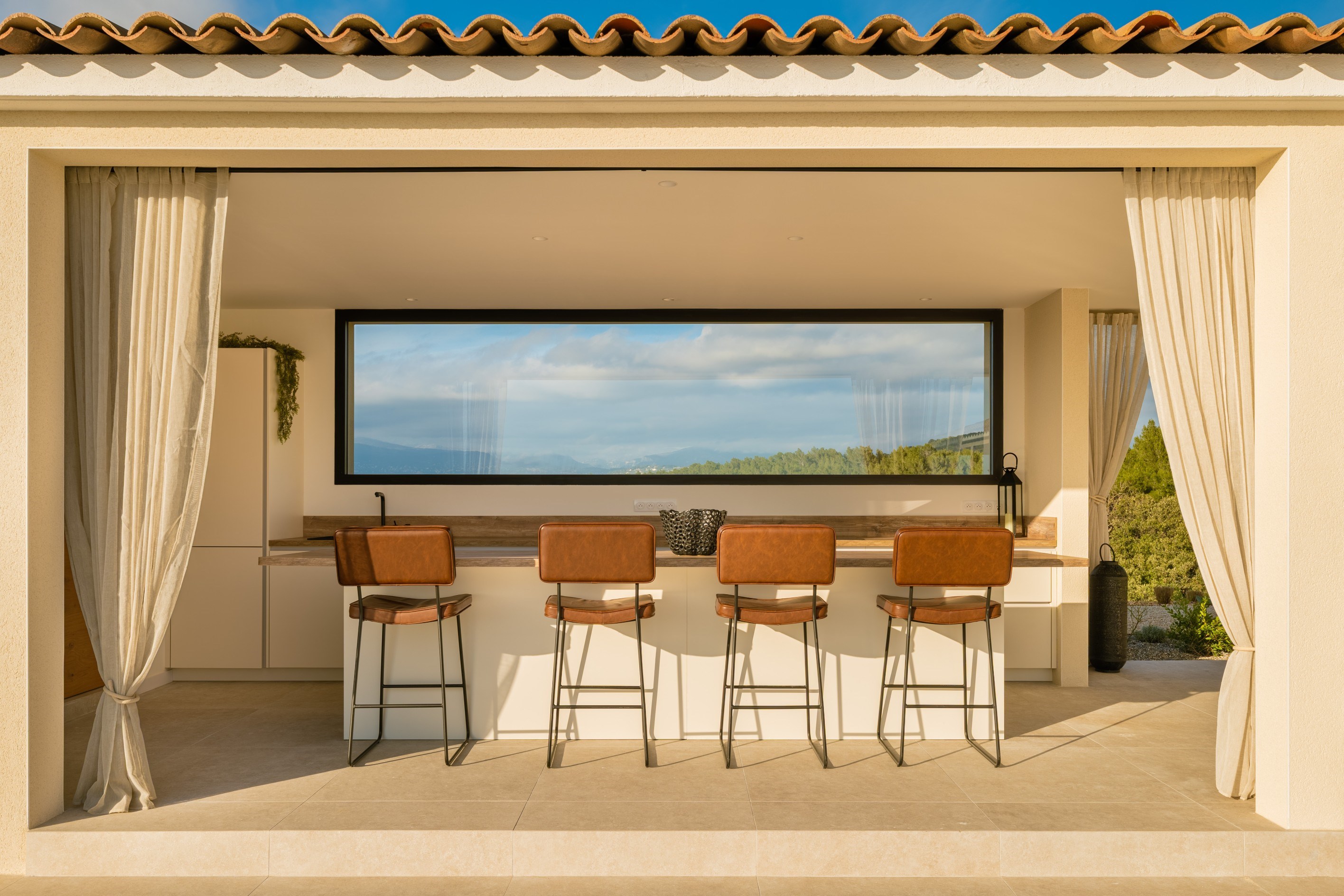  Mougins, private estate for sale, 533 sqm, panoramic views, guest house and 2.2… - 物件實景
