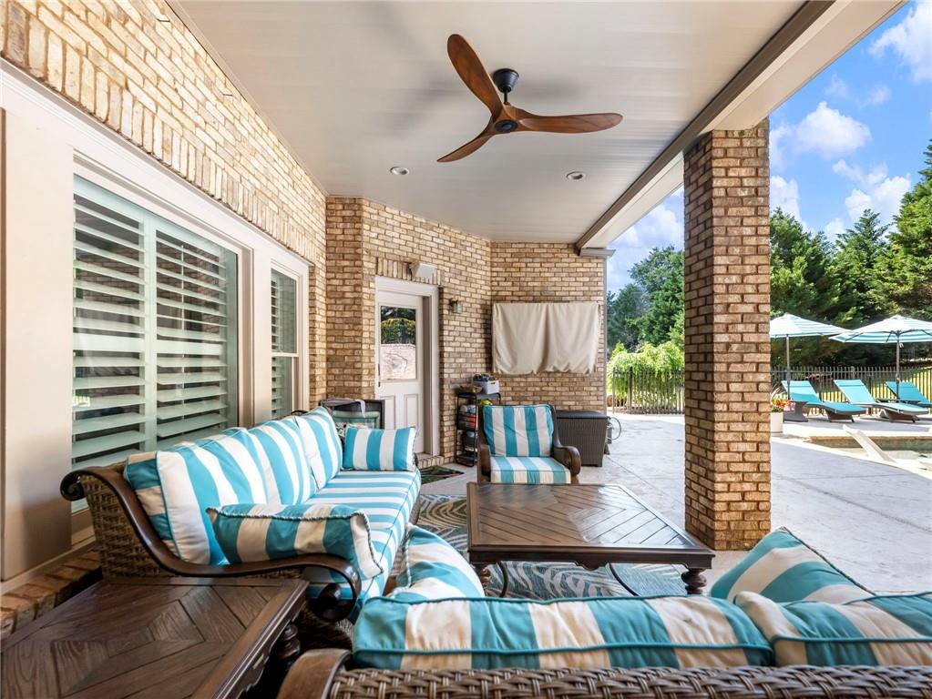Braselton, Georgia, 30517, United States, 6 Bedrooms Bedrooms, ,7 BathroomsBathrooms,Residential,For Sale,1795599
