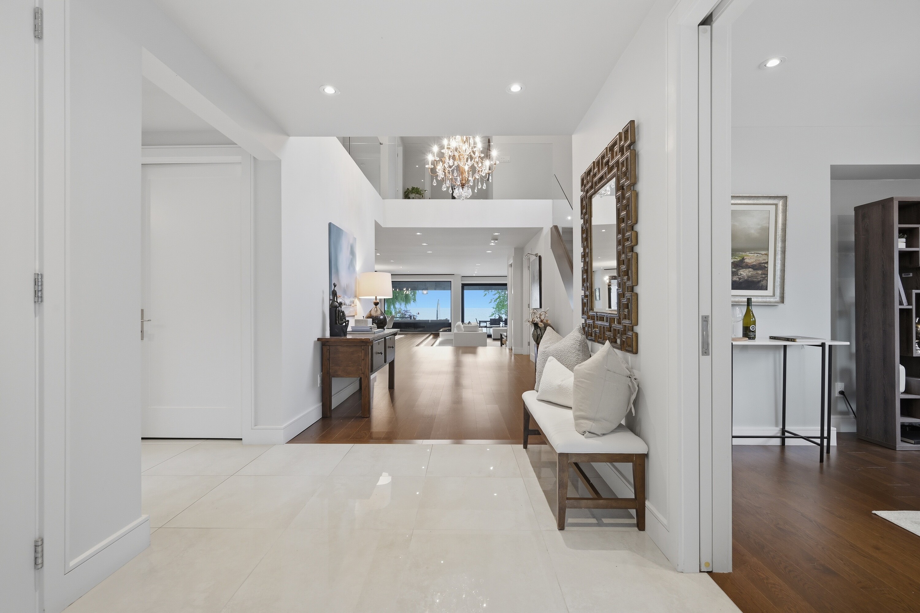  Stunning Waterfront Residence - 物件實景