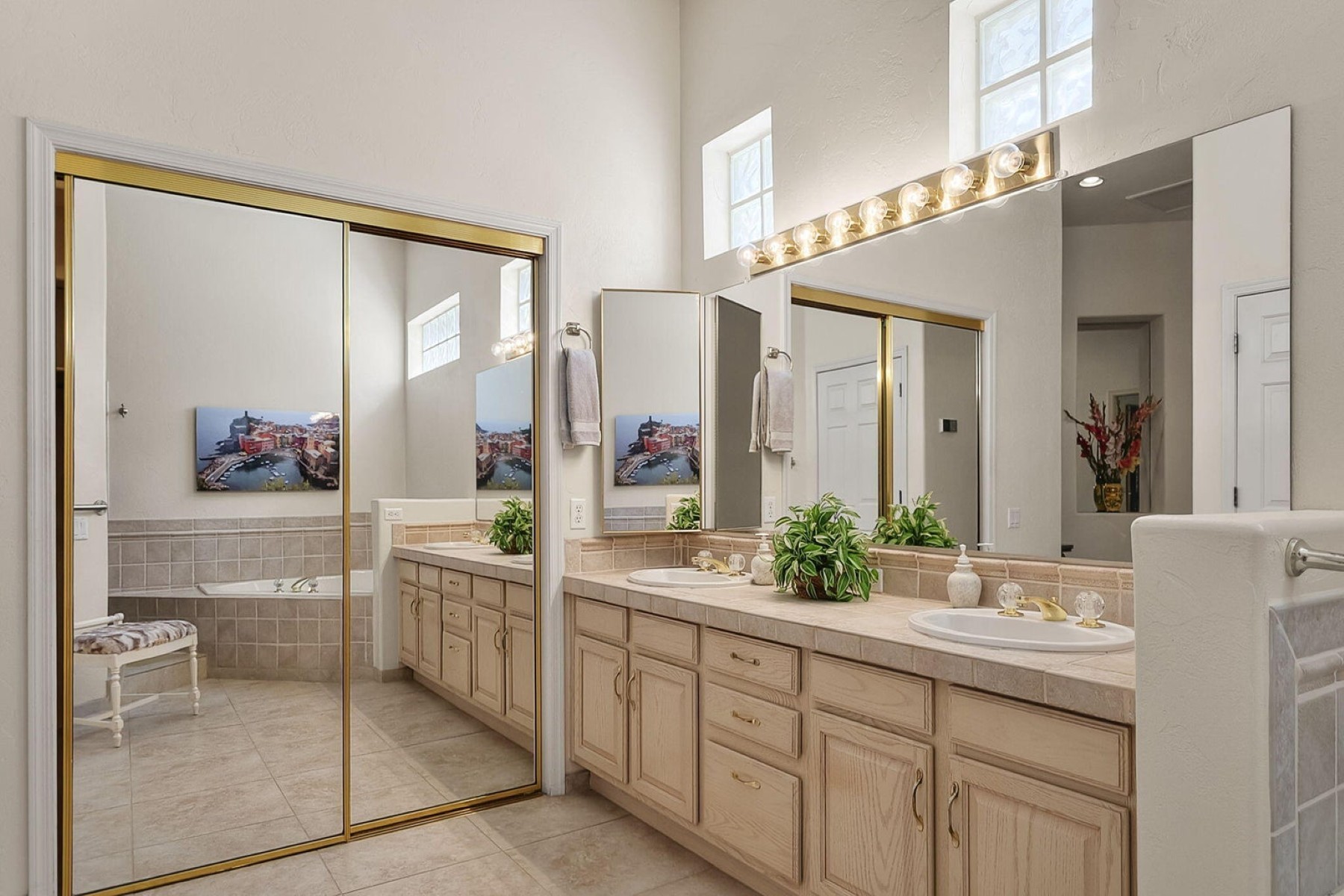  4715 S Piccadilly Drive, Green Valley, AZ 85622 - 物件實景