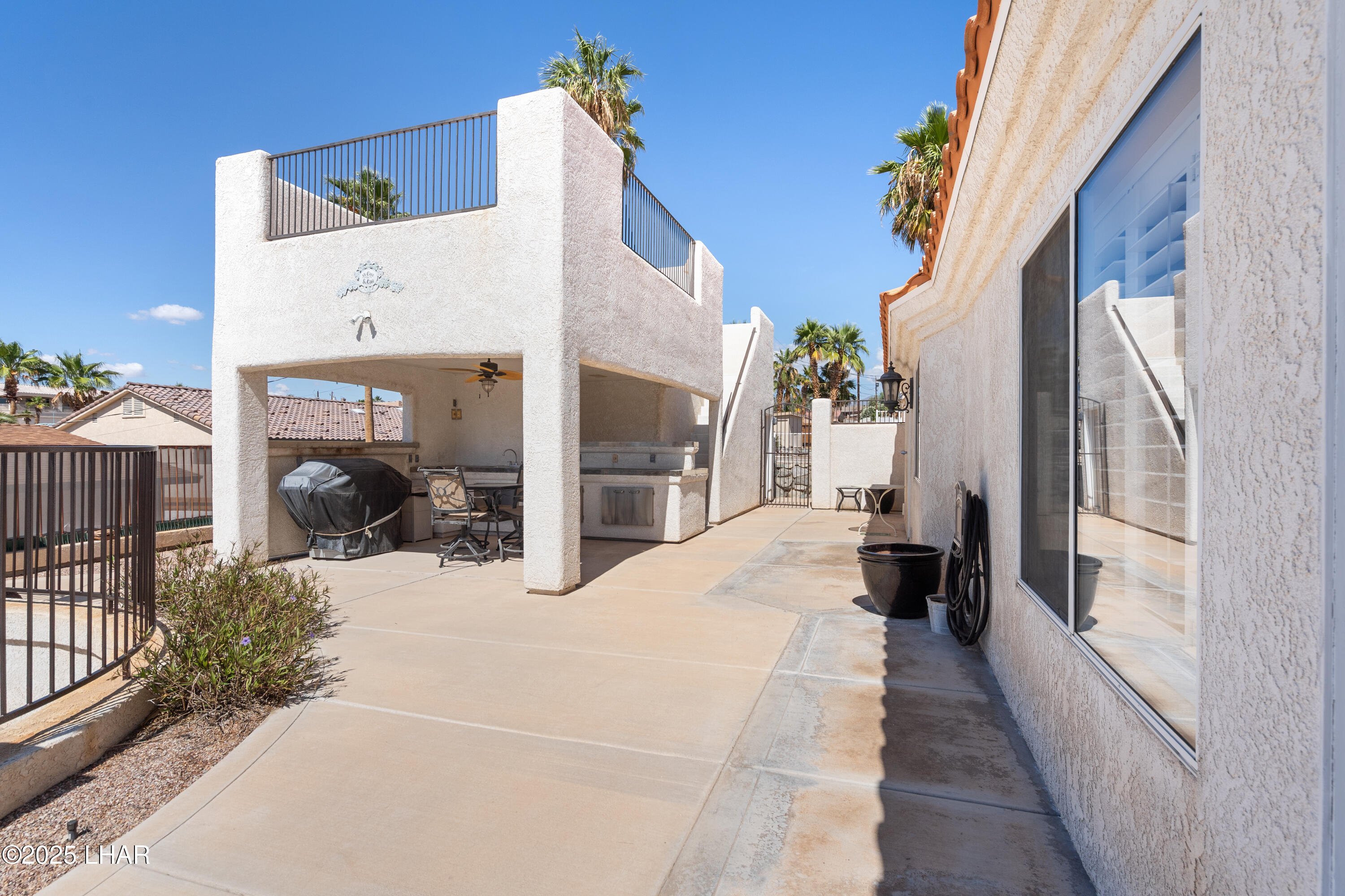 Lake Havasu City, Arizona, 86404, United States, 4 Bedrooms Bedrooms, ,4 BathroomsBathrooms,Residential,For Sale,1818242