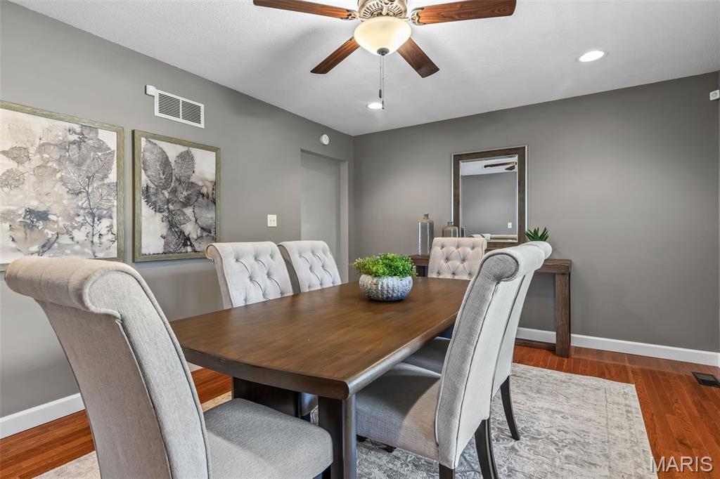 Festus, Missouri, 63028, United States, 4 Bedrooms Bedrooms, ,4 BathroomsBathrooms,Residential,For Sale,1954677