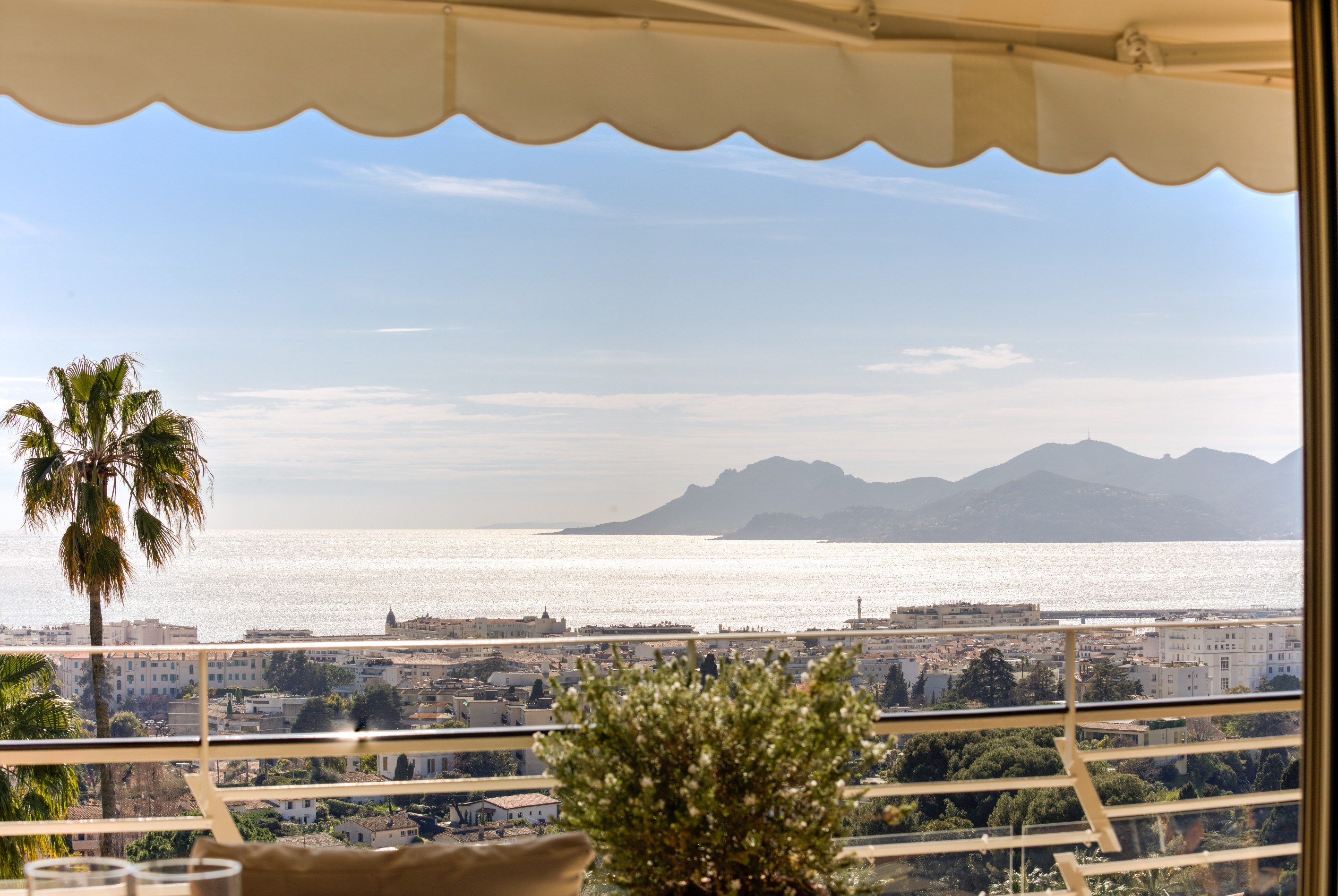  Luxury apartment with panoramic sea views in Cannes Californie - 物件實景