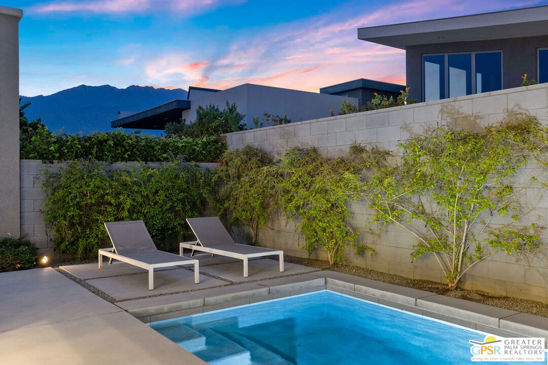 Palm Springs, California, 92262, United States, 3 Bedrooms Bedrooms, ,3 BathroomsBathrooms,Residential,For Sale,1927236