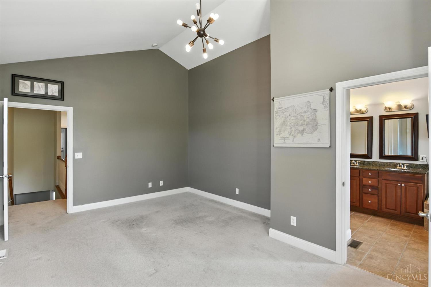 Cincinnati, Ohio, 45226, United States, 3 Bedrooms Bedrooms, ,4 BathroomsBathrooms,Residential,For Sale,1907461