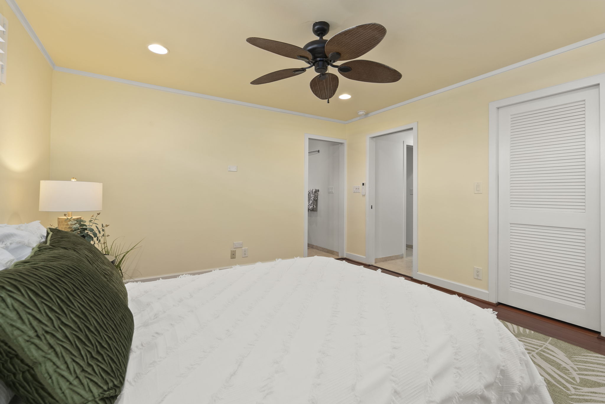 Kailua, Hawaii, 96734, United States, 6 Bedrooms Bedrooms, ,4 BathroomsBathrooms,Residential,For Sale,1981977