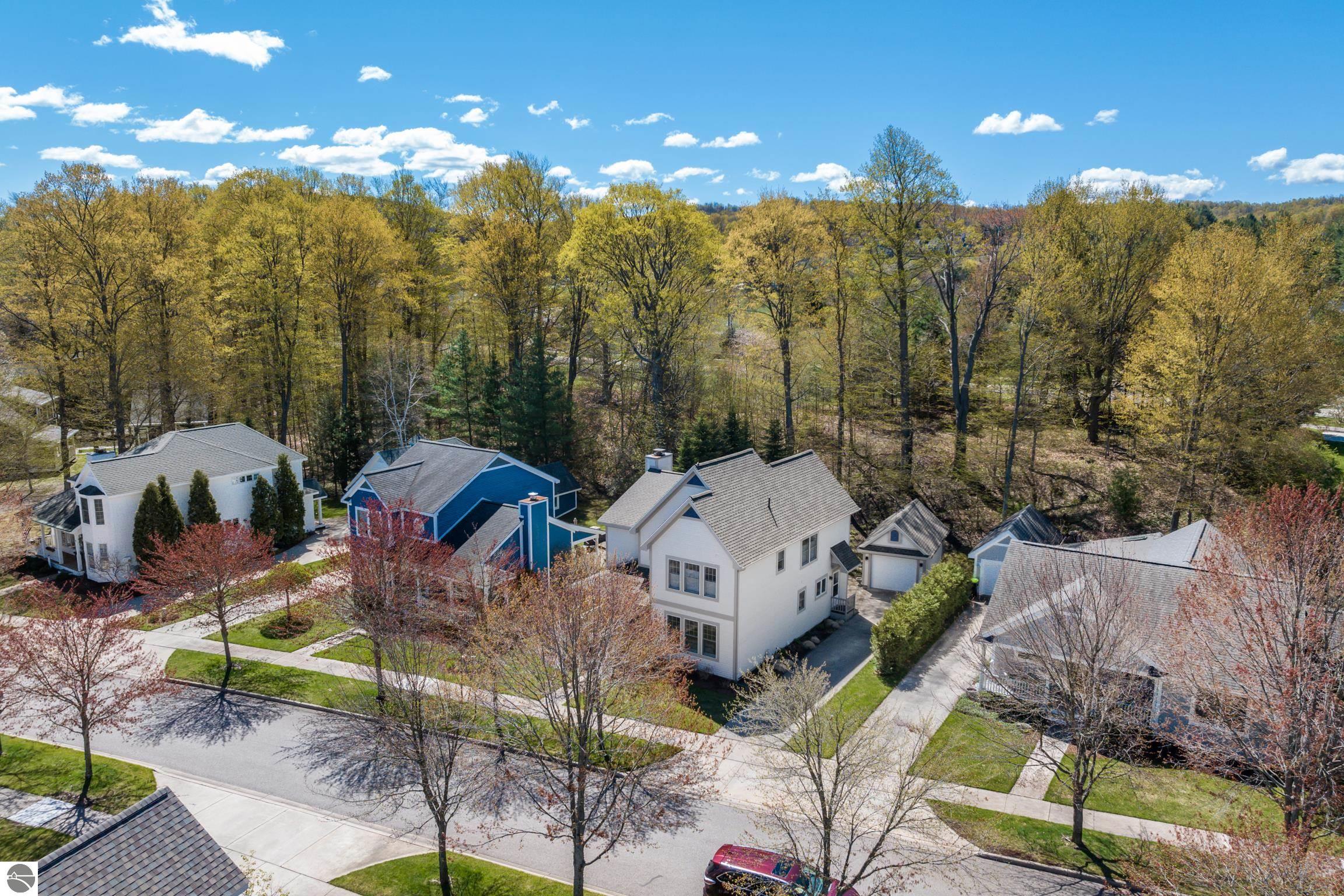 Boyne City, Michigan, 49712, United States, 3 Bedrooms Bedrooms, ,3 BathroomsBathrooms,Residential,For Sale,2034375