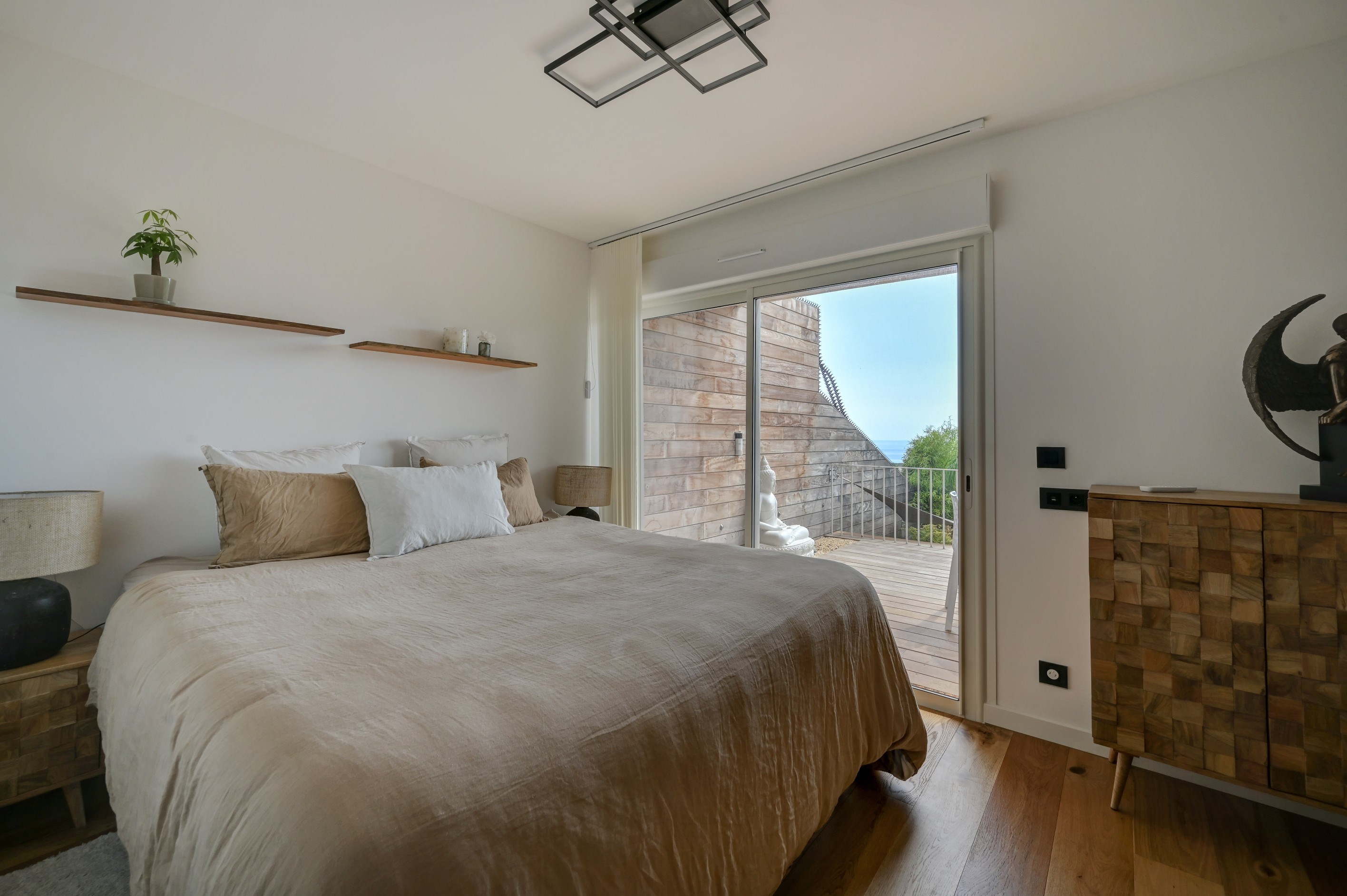  Bandol – 3-Bedroom Sea View Apartment with Pool - 物件實景
