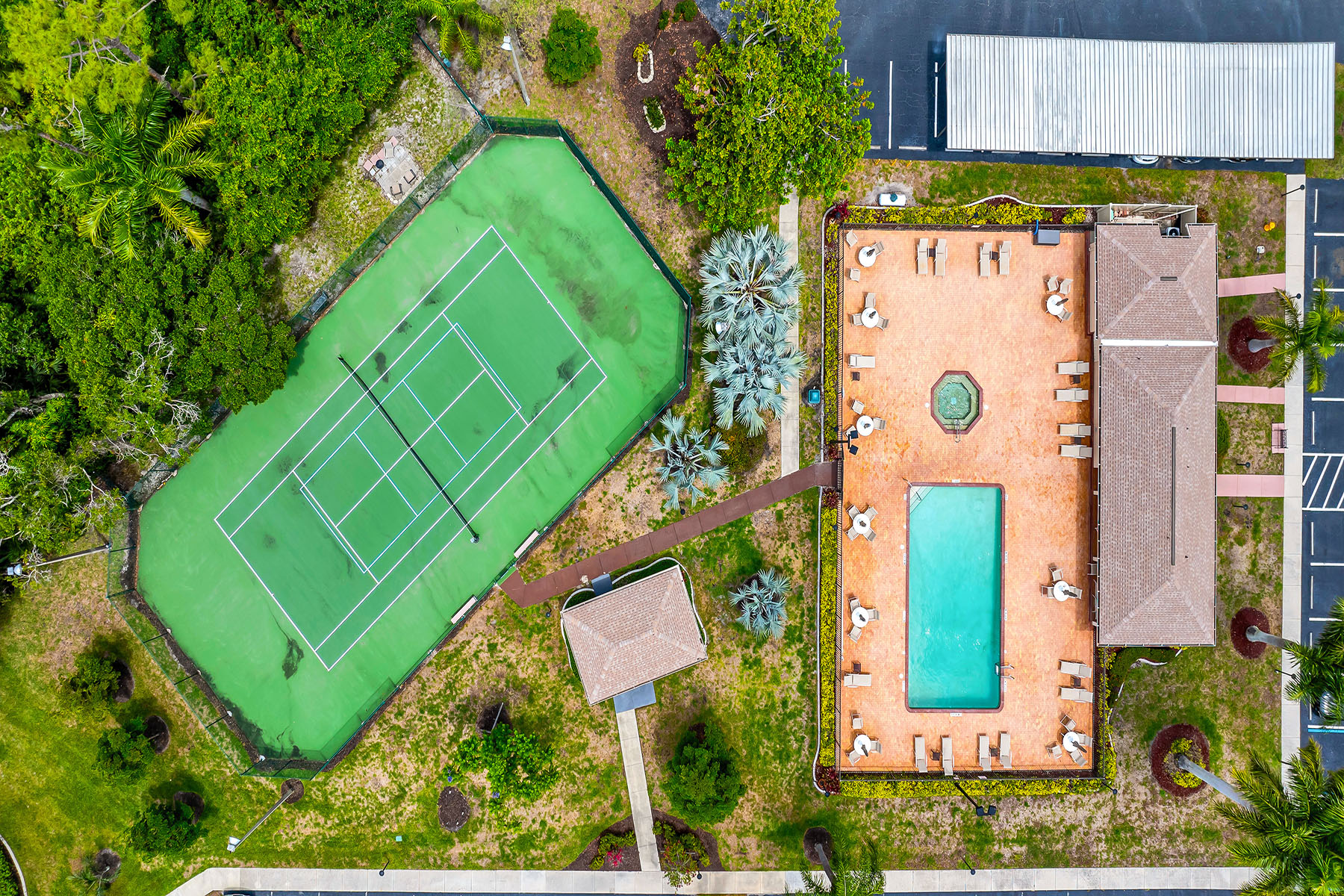  CROSS CREEK - TERRACE CONDO VILLAGE - 物件實景