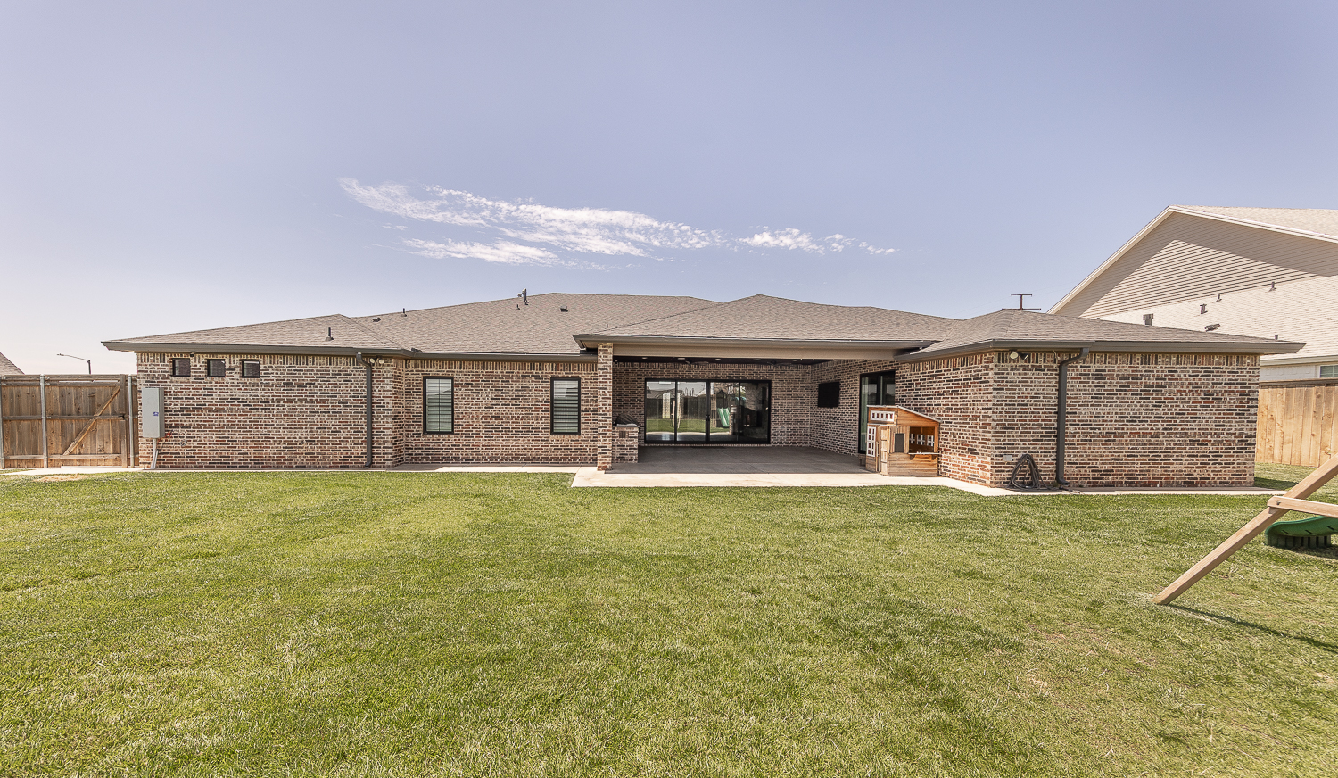Lubbock, Texas, 79424, United States, 4 Bedrooms Bedrooms, ,5 BathroomsBathrooms,Residential,For Sale,1901517