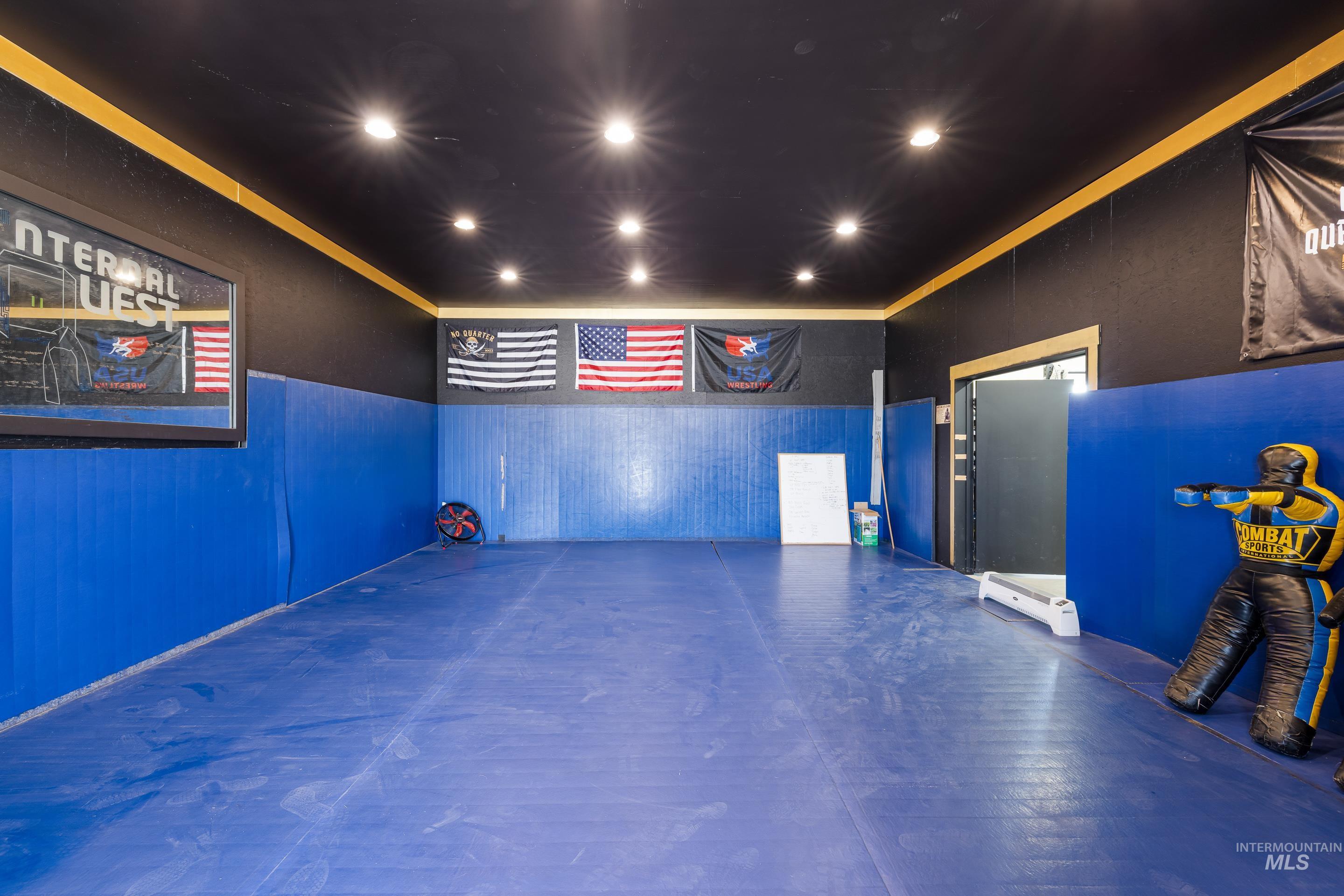 Nampa, Idaho, 83686, United States, 5 Bedrooms Bedrooms, ,Residential,For Sale,1989530