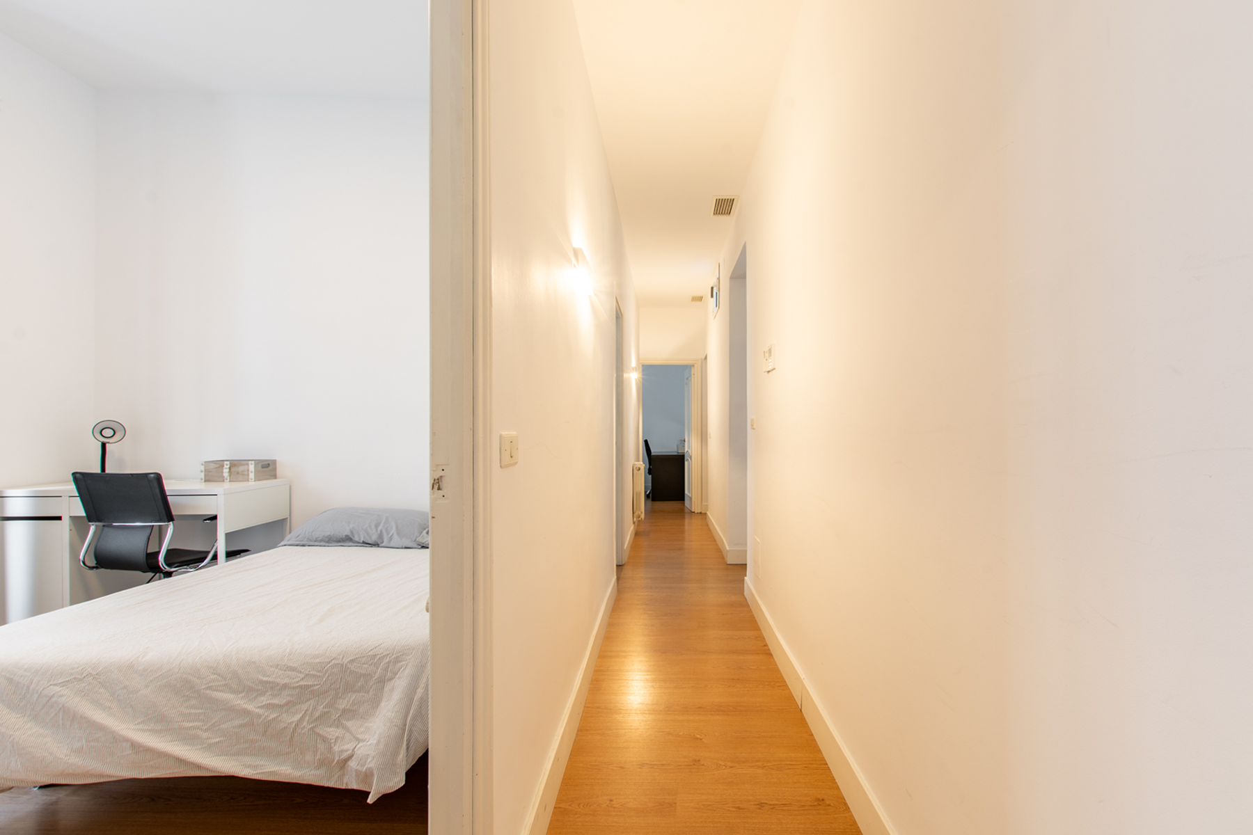 4-bedroom flat in Malasaña - 物件實景
