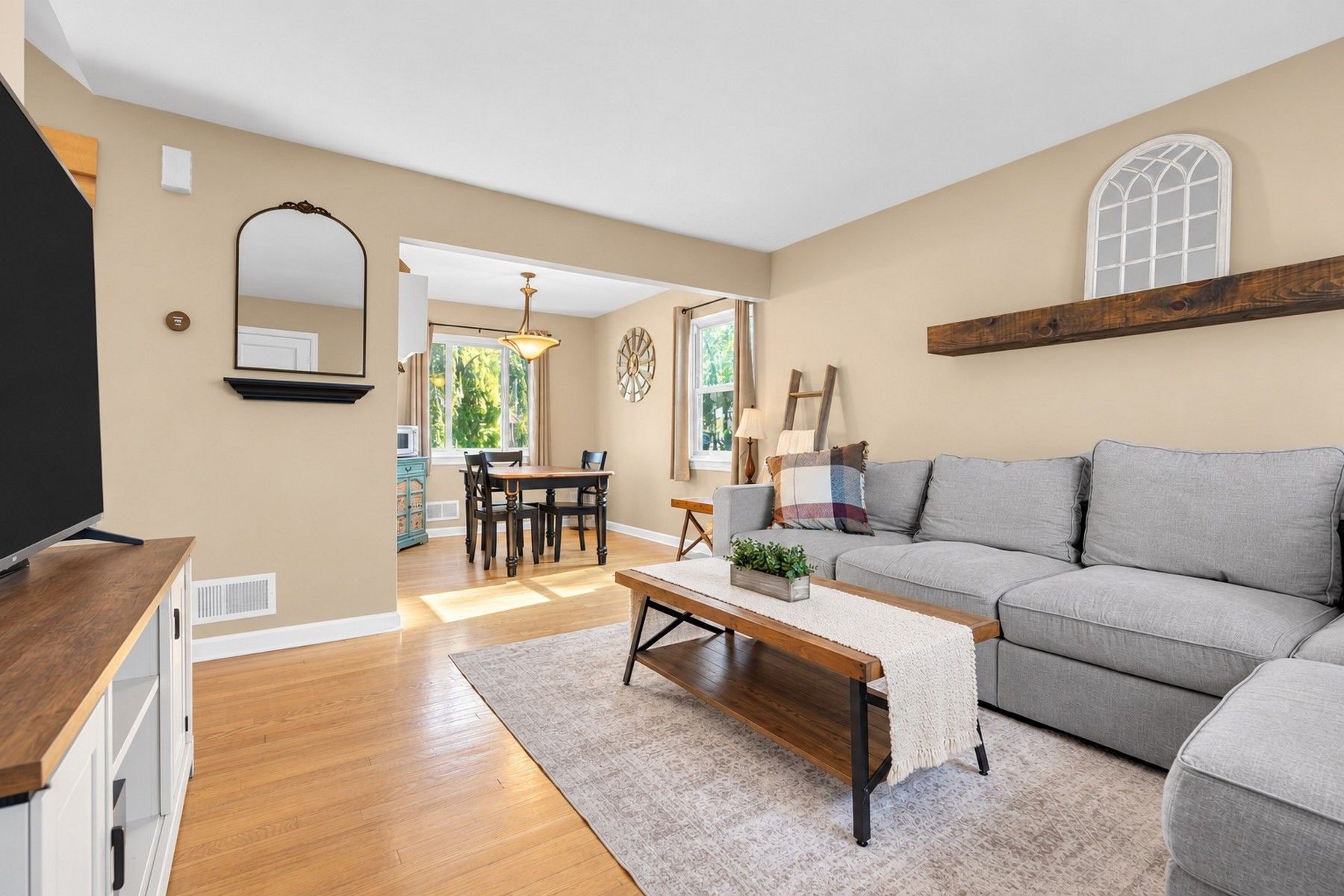  4 Willow Avenue, Edison, NJ 08817 - 物件實景