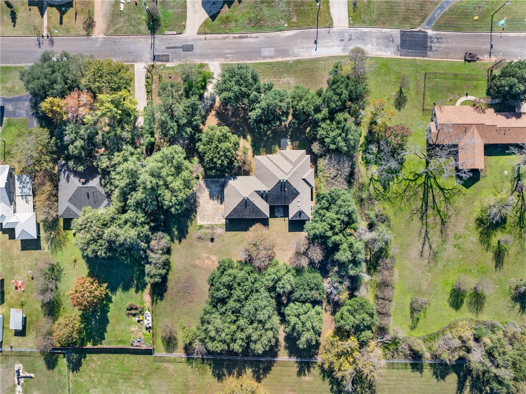 Franklin, Texas, 77856, United States, 4 Bedrooms Bedrooms, ,3 BathroomsBathrooms,Residential,For Sale,2005456