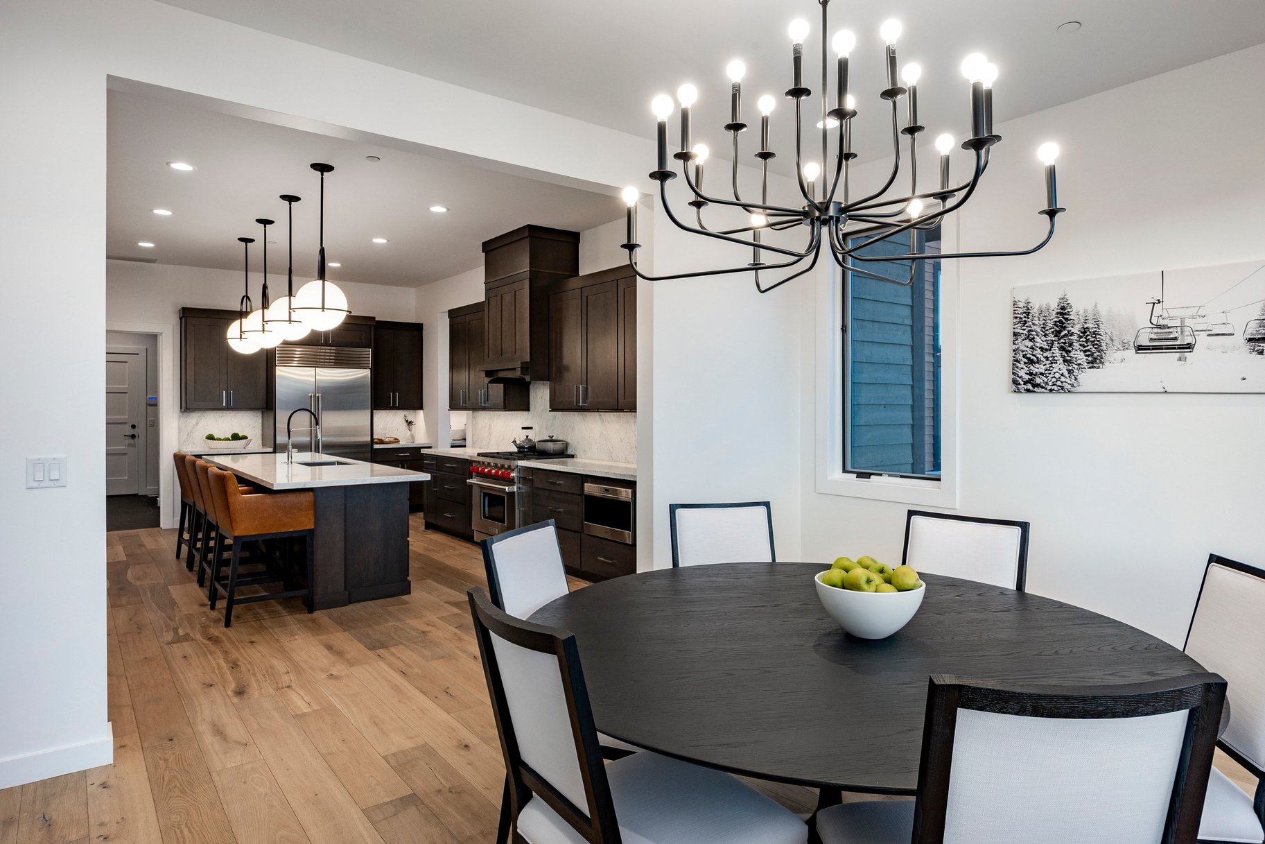  Modern Red Ledges home with Full Golf Membership Available - Fully Furnished - 物件實景