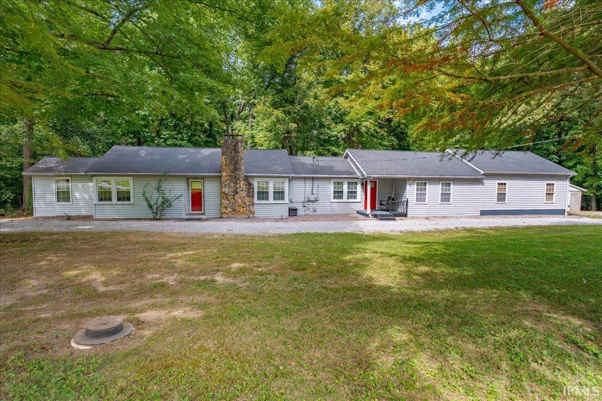 Altheide Rd, Mount Vernon, IN 47620