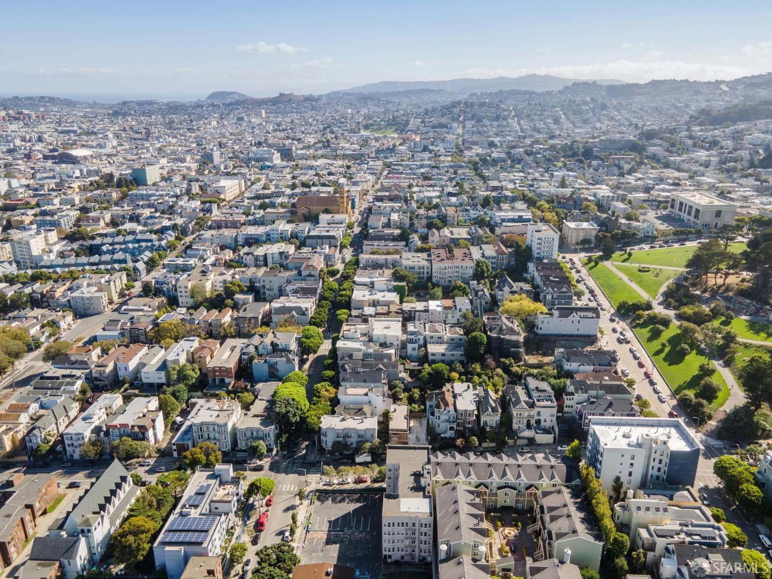 San Francisco, California, 94117, United States, 17 Bedrooms Bedrooms, ,Residential,For Sale,1994425