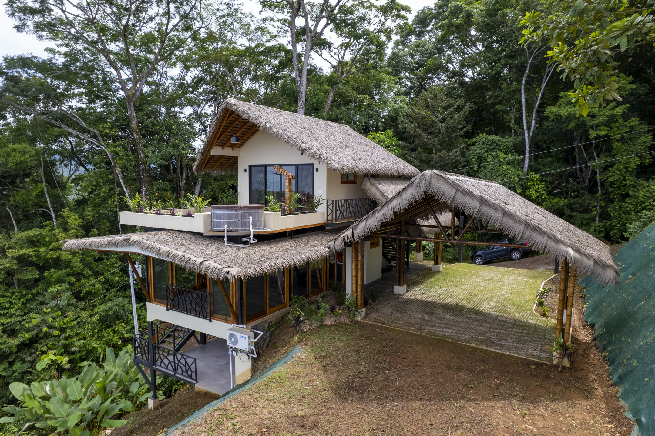 Dominical, Dominical, Puntarenas, CR, 3 Bedrooms Bedrooms, ,3 BathroomsBathrooms,Residential,For Sale,Dominical,1620507