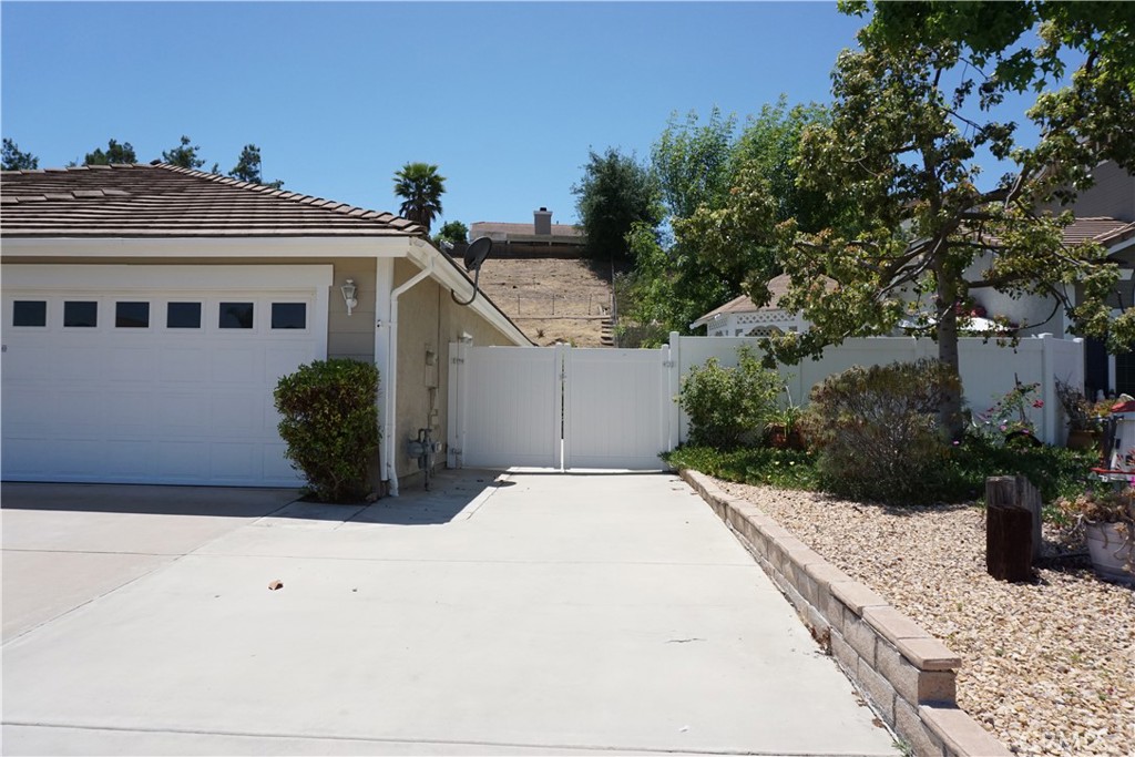 Murrieta, California, 92563, United States, 3 Bedrooms Bedrooms, ,2 BathroomsBathrooms,Residential,For Sale,1857282