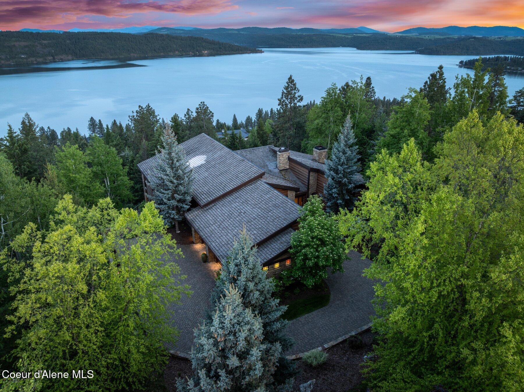 Coeur D'alene, Idaho, 83814, United States, 3 Bedrooms Bedrooms, ,1 BathroomBathrooms,Residential,For Sale,1837044