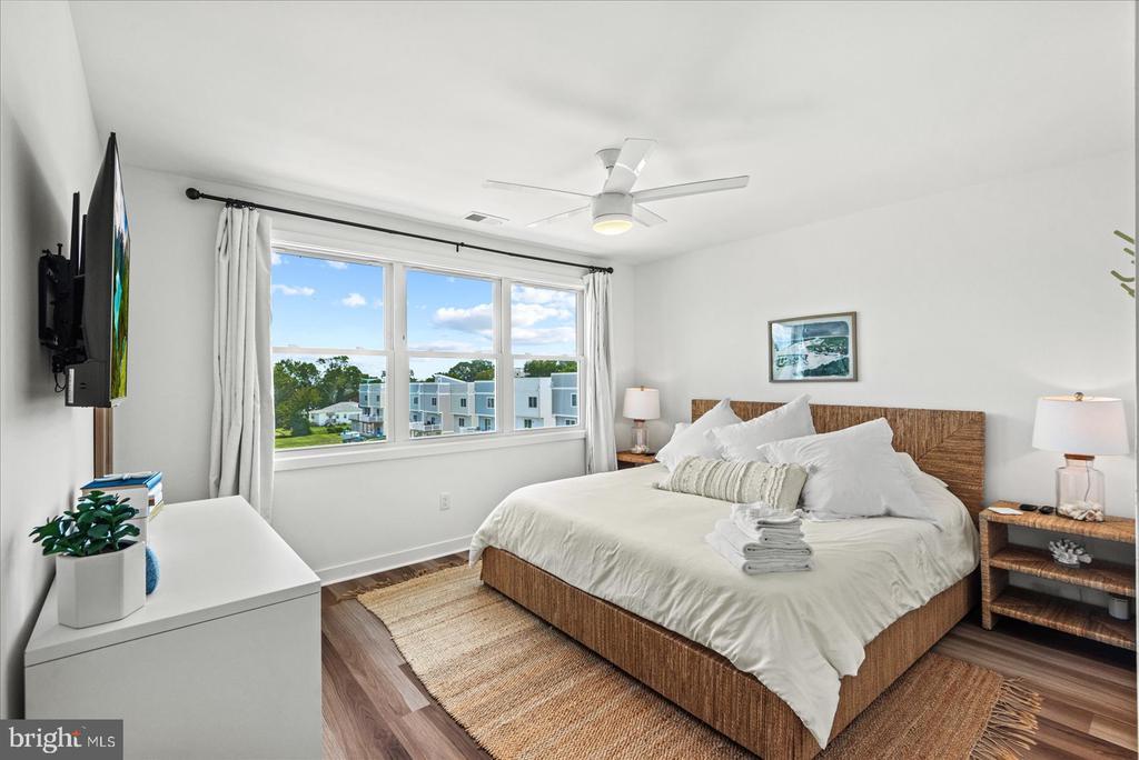 Colonial Beach, Virginia, 22443, United States, 4 Bedrooms Bedrooms, ,4 BathroomsBathrooms,Residential,For Sale,1898525