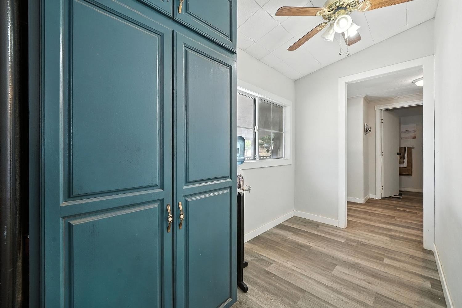 Valley Springs, California, 95252, United States, 3 Bedrooms Bedrooms, ,2 BathroomsBathrooms,Residential,For Sale,1979453