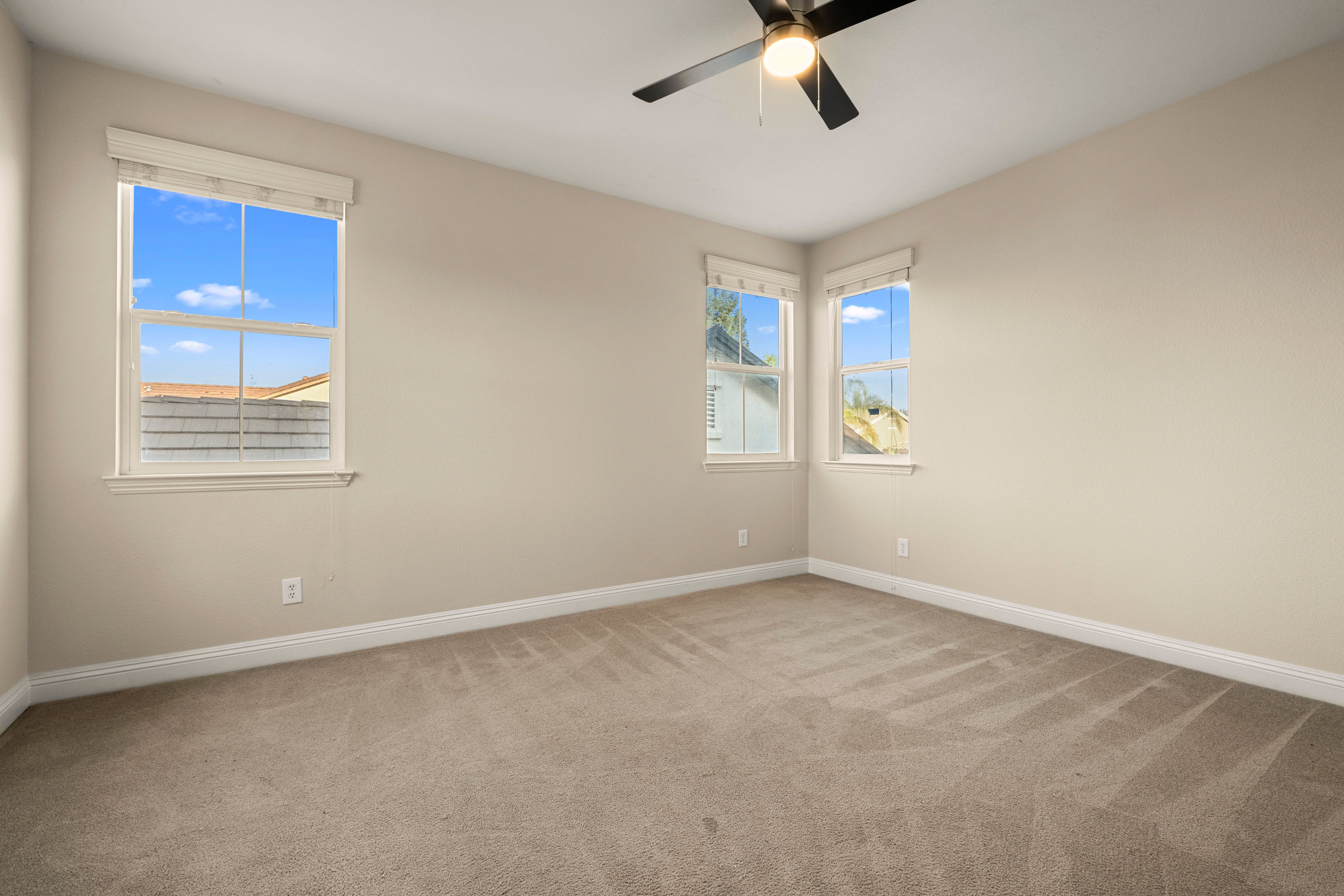  2564 Summerland Way, Roseville, CA 95747 - 物件實景