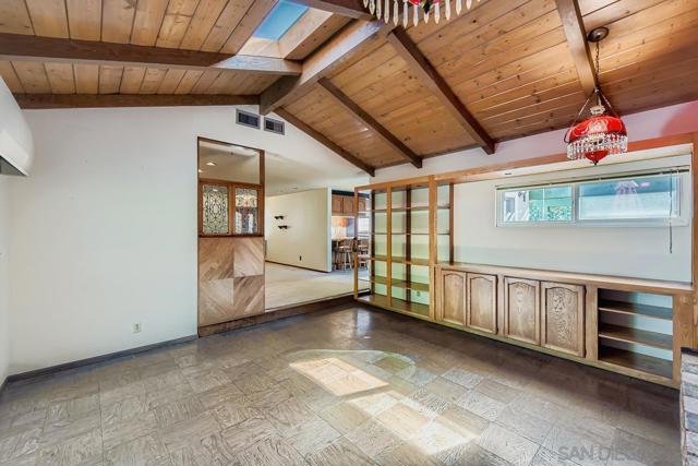 San Diego, California, 92120, United States, 3 Bedrooms Bedrooms, ,2 BathroomsBathrooms,Residential,For Sale,2009094