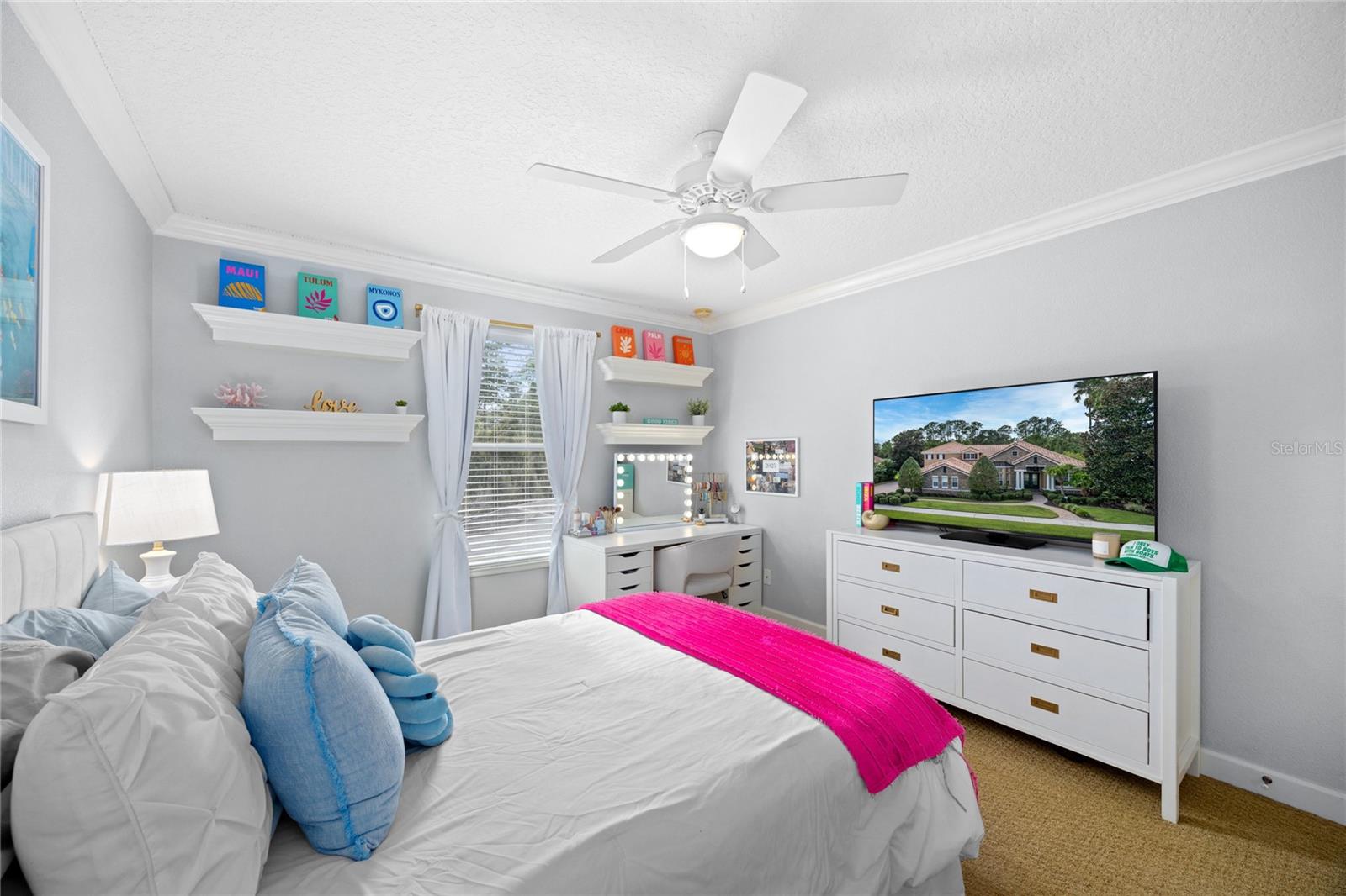 Sanford, Florida, 32771, United States, 4 Bedrooms Bedrooms, ,3 BathroomsBathrooms,Residential,For Sale,1987443