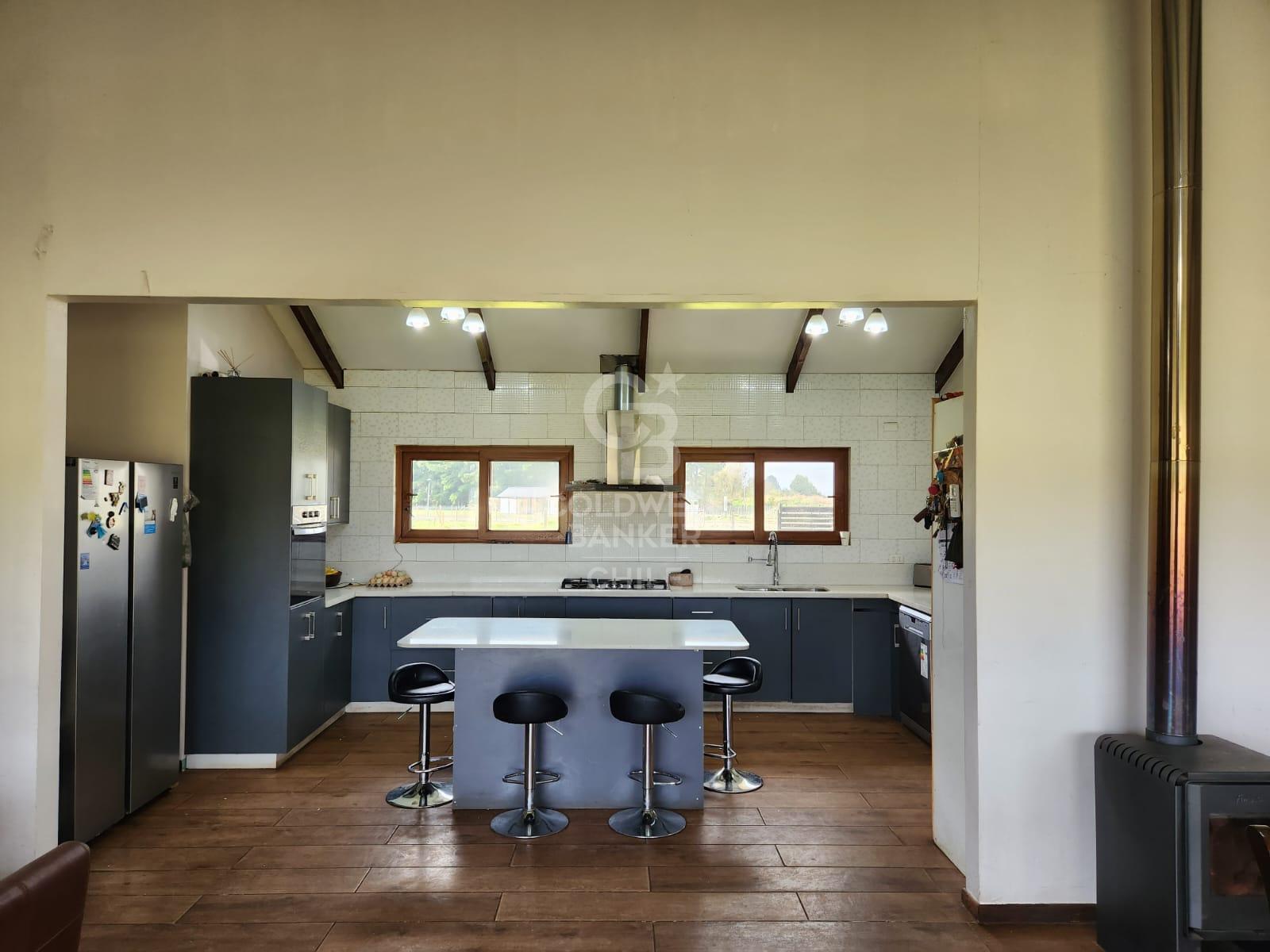 Frutillar, Chile, 9 Bedrooms Bedrooms, ,5 BathroomsBathrooms,Residential,For Sale,1958195