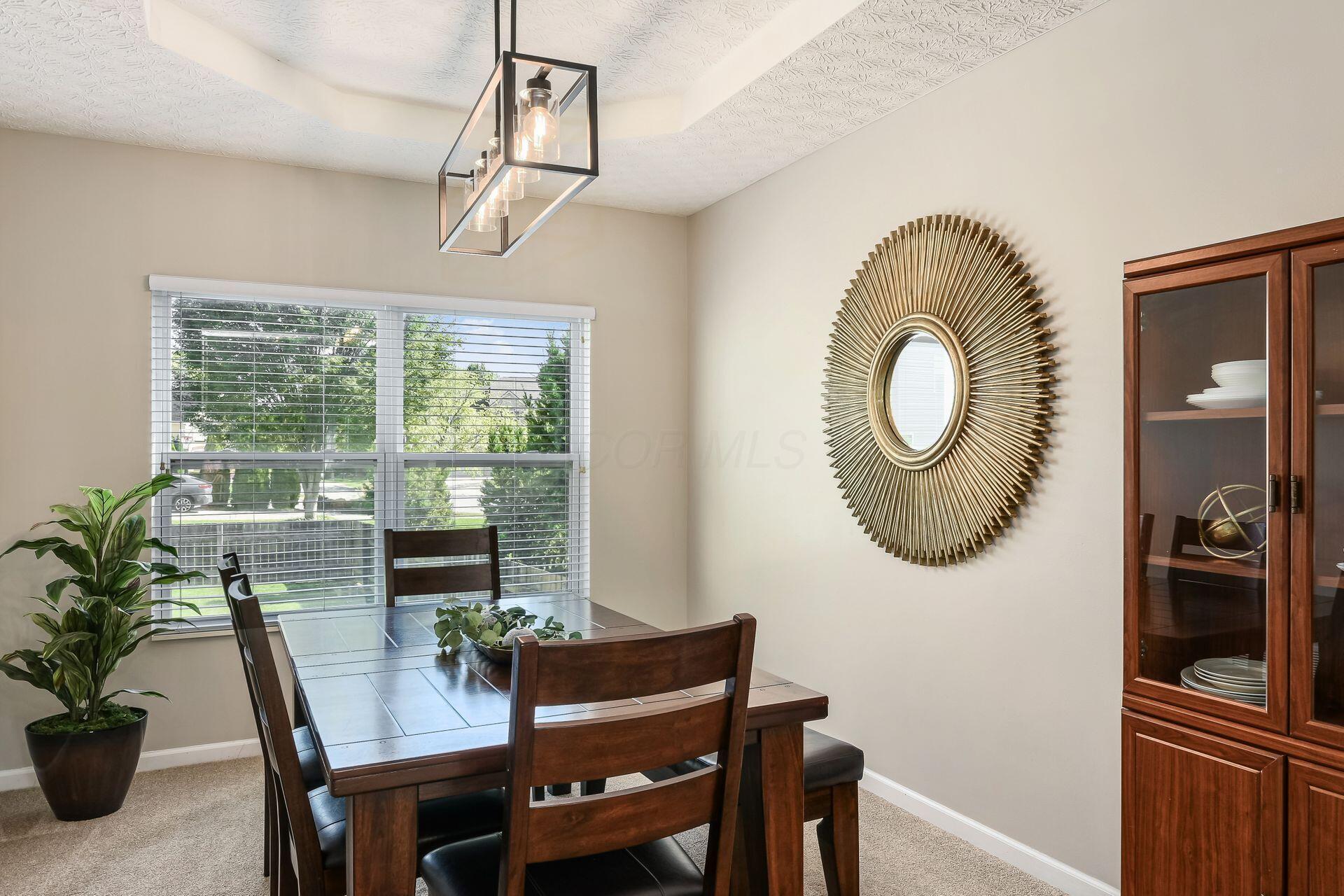 Hilliard, Ohio, 43026, United States, 4 Bedrooms Bedrooms, ,4 BathroomsBathrooms,Residential,For Sale,1965568