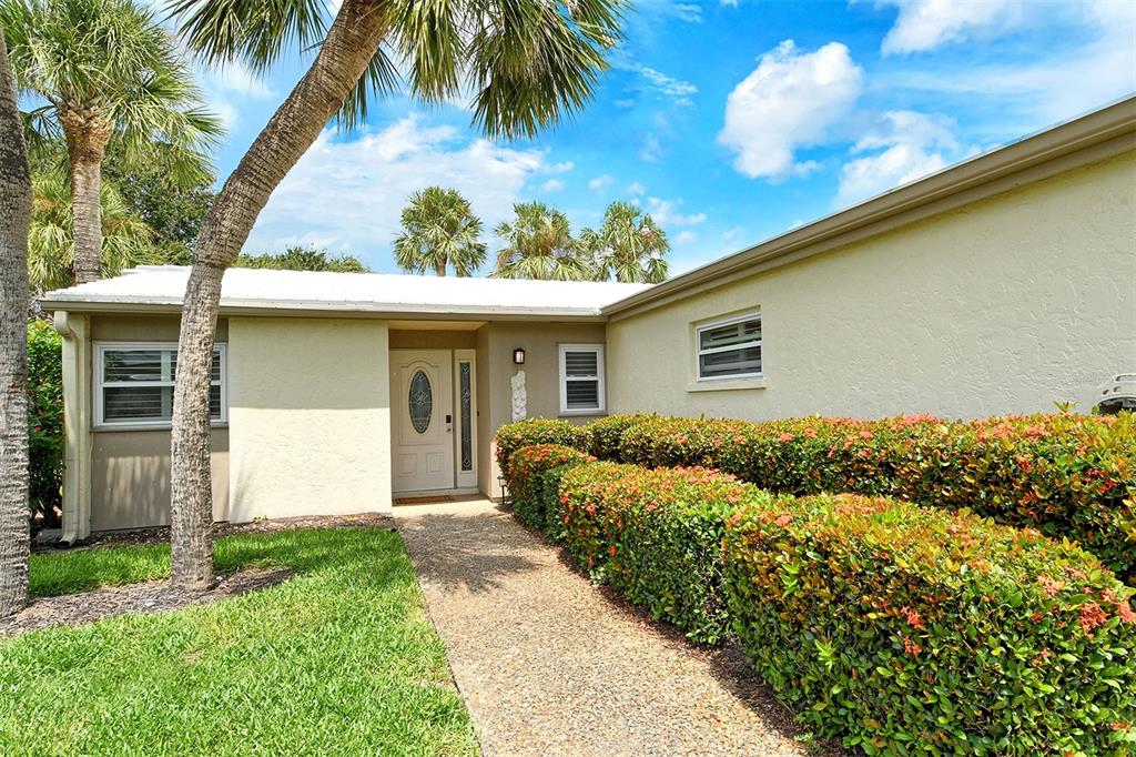 Sarasota, Florida, 34242, United States, 2 Bedrooms Bedrooms, ,2 BathroomsBathrooms,Residential,For Sale,1926172