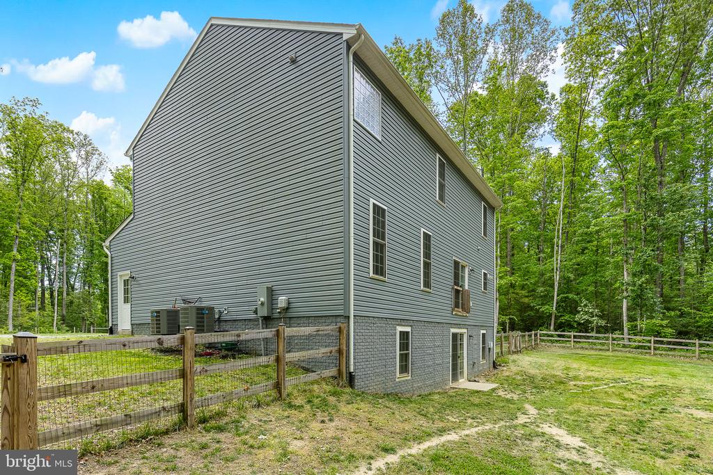 Spotsylvania, Virginia, 22553, United States, 4 Bedrooms Bedrooms, ,3 BathroomsBathrooms,Residential,For Sale,1935679
