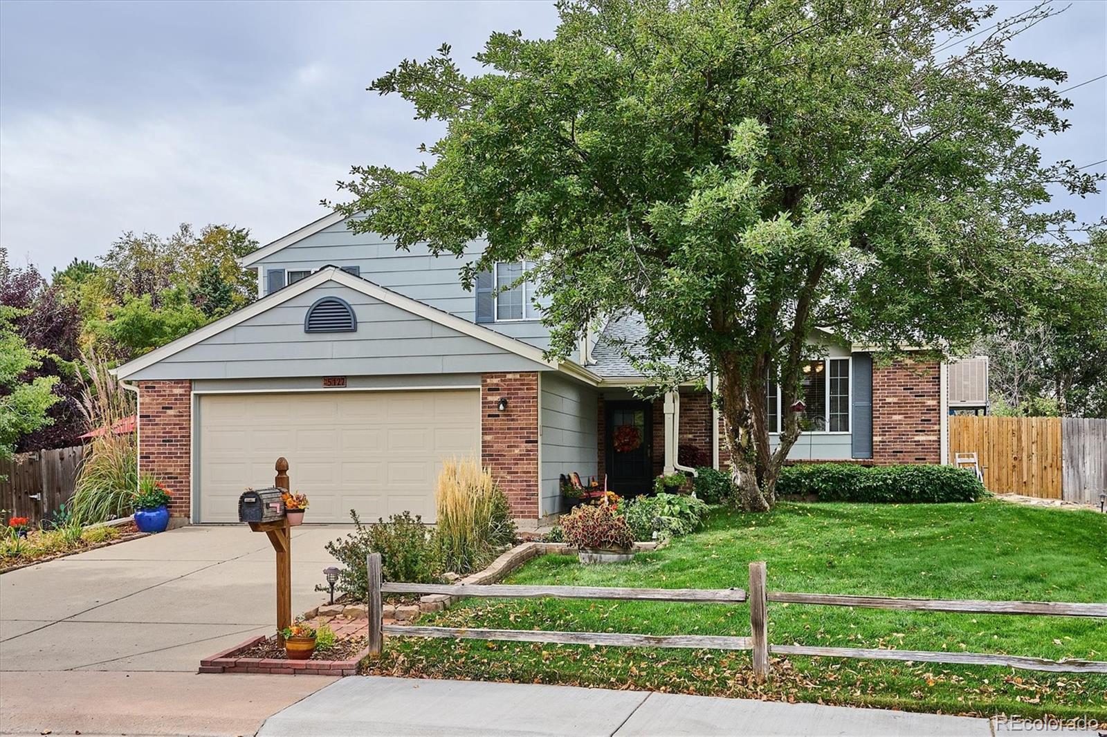 Centennial, Colorado, 80015, United States, 3 Bedrooms Bedrooms, ,1 BathroomBathrooms,Residential,For Sale,1968844