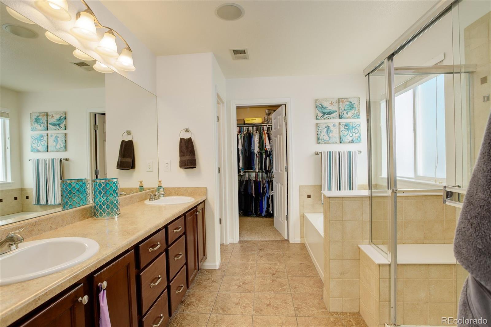 Thornton, Colorado, 80602, United States, 5 Bedrooms Bedrooms, ,3 BathroomsBathrooms,Residential,For Sale,1867476