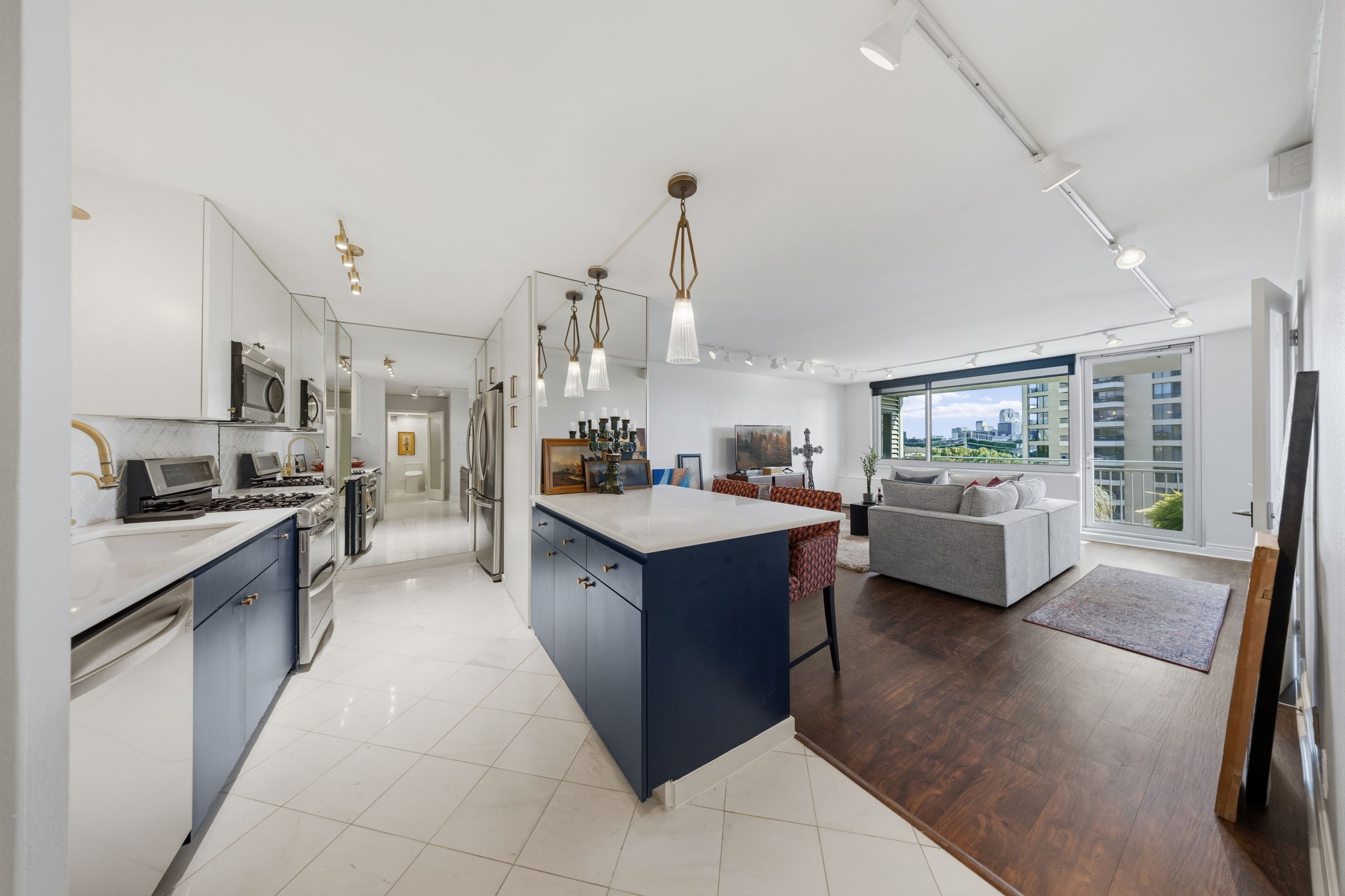  3883 Turtle Creek Boulevard #909 - 物件實景