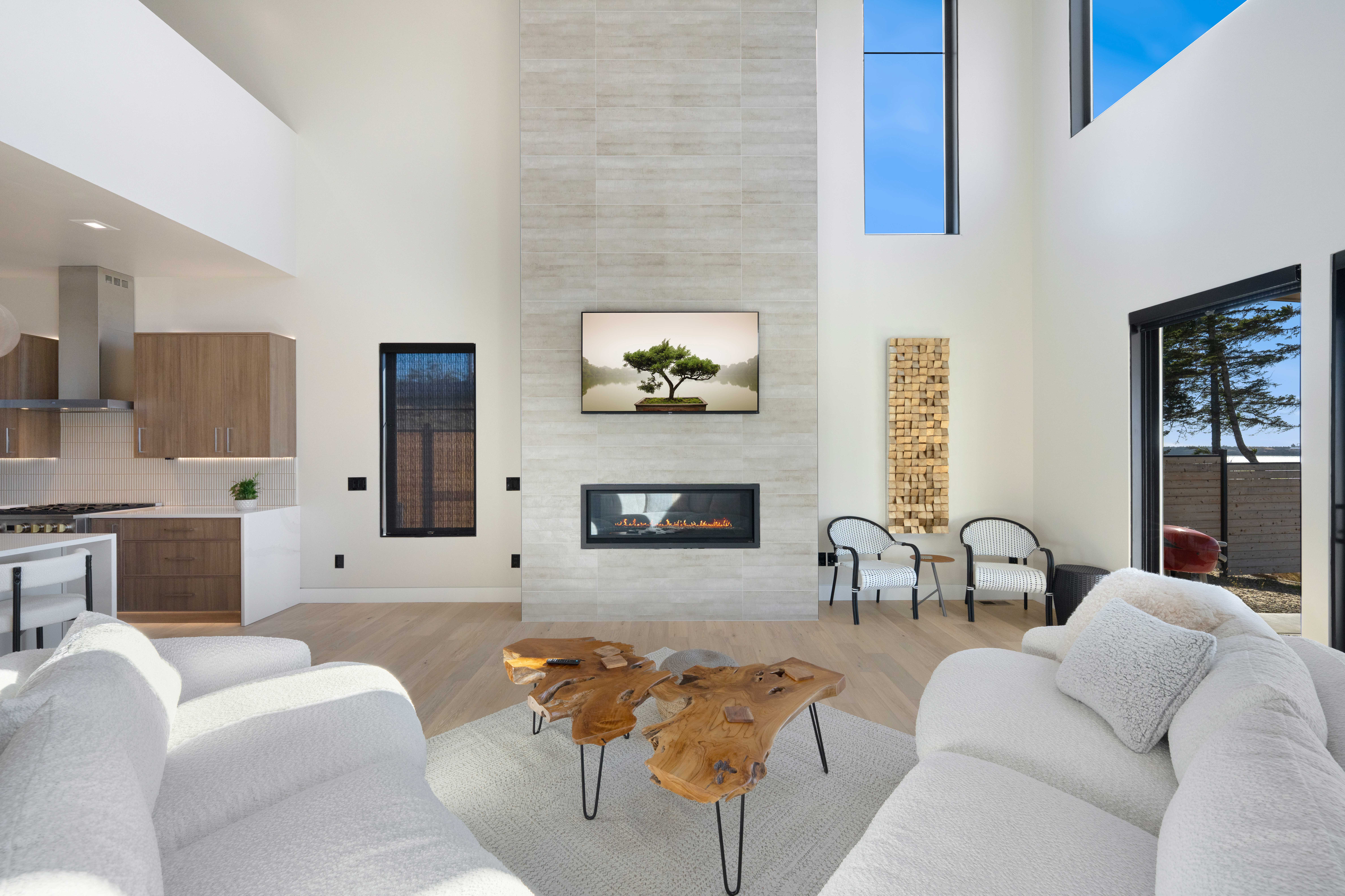  Bayfront Modern Masterpiece in Coos Bay, Oregon - 物件實景